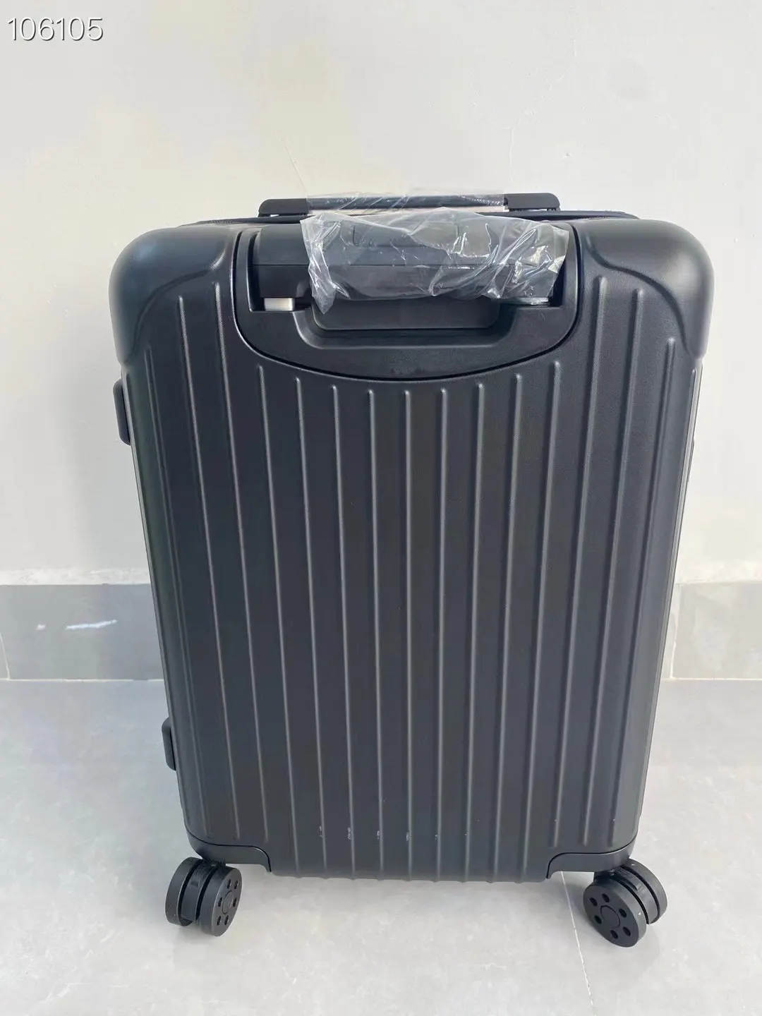 黑色 灰色 寸 灰色 黑色Sleeve系列 尤其 行李箱 旅行拉杆款 輕便出行款(數字6) 黑色 灰色 寸 灰色 黑色Sleeve系列 尤其 行李箱 旅行拉杆款 輕便出行款(數字6)