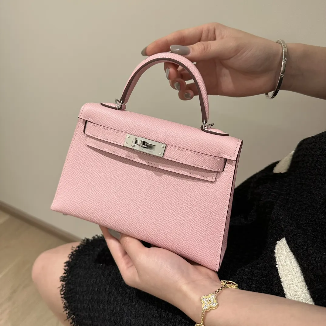Kelly 模特上身展示 mini kelly Ros 手提包 通勤手提款