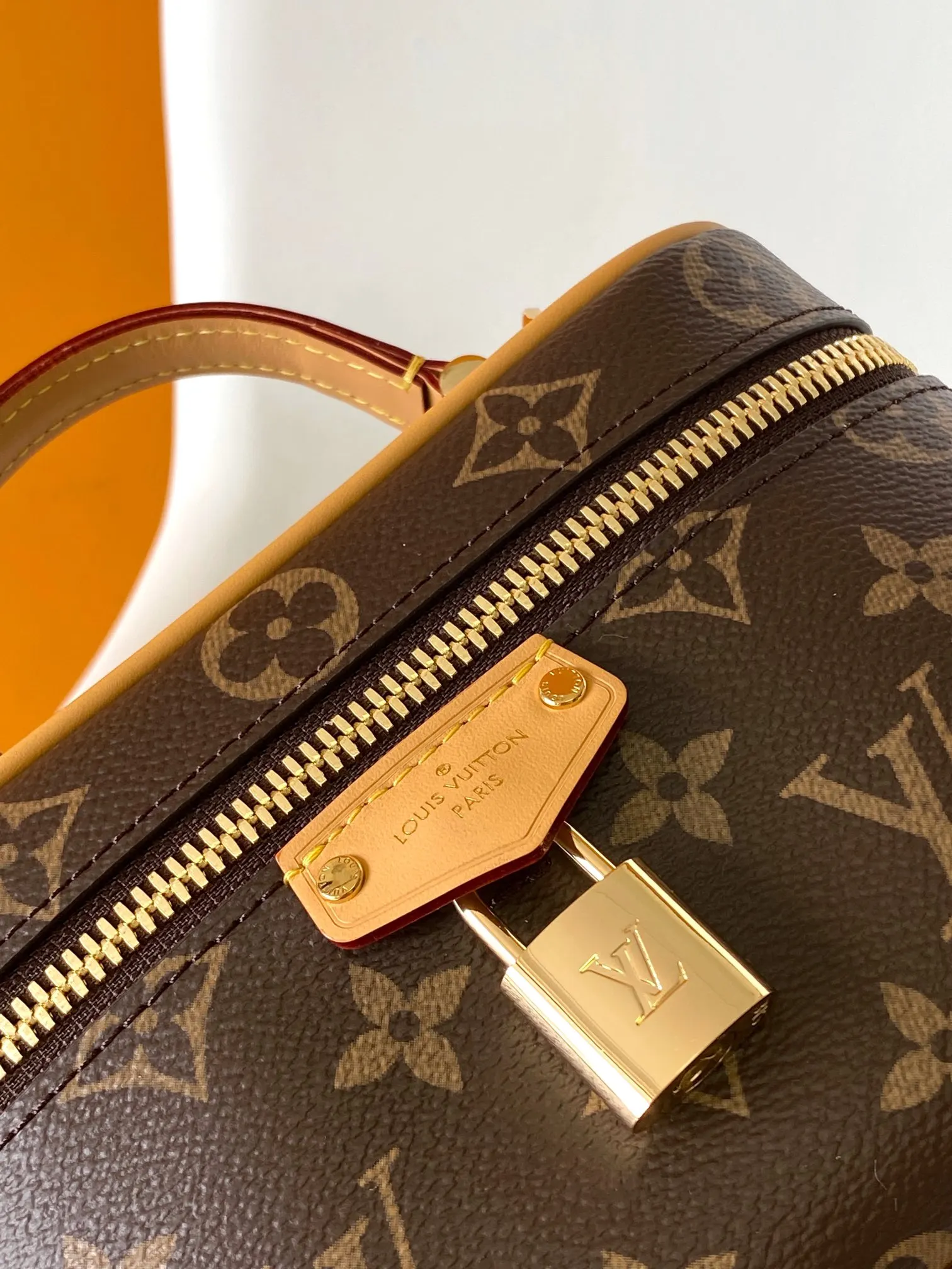 Yellow Chain Bag Canvas
