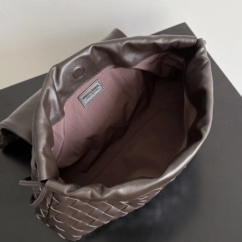 Bottega Veneta 皮革 手拿包 精致手拿款