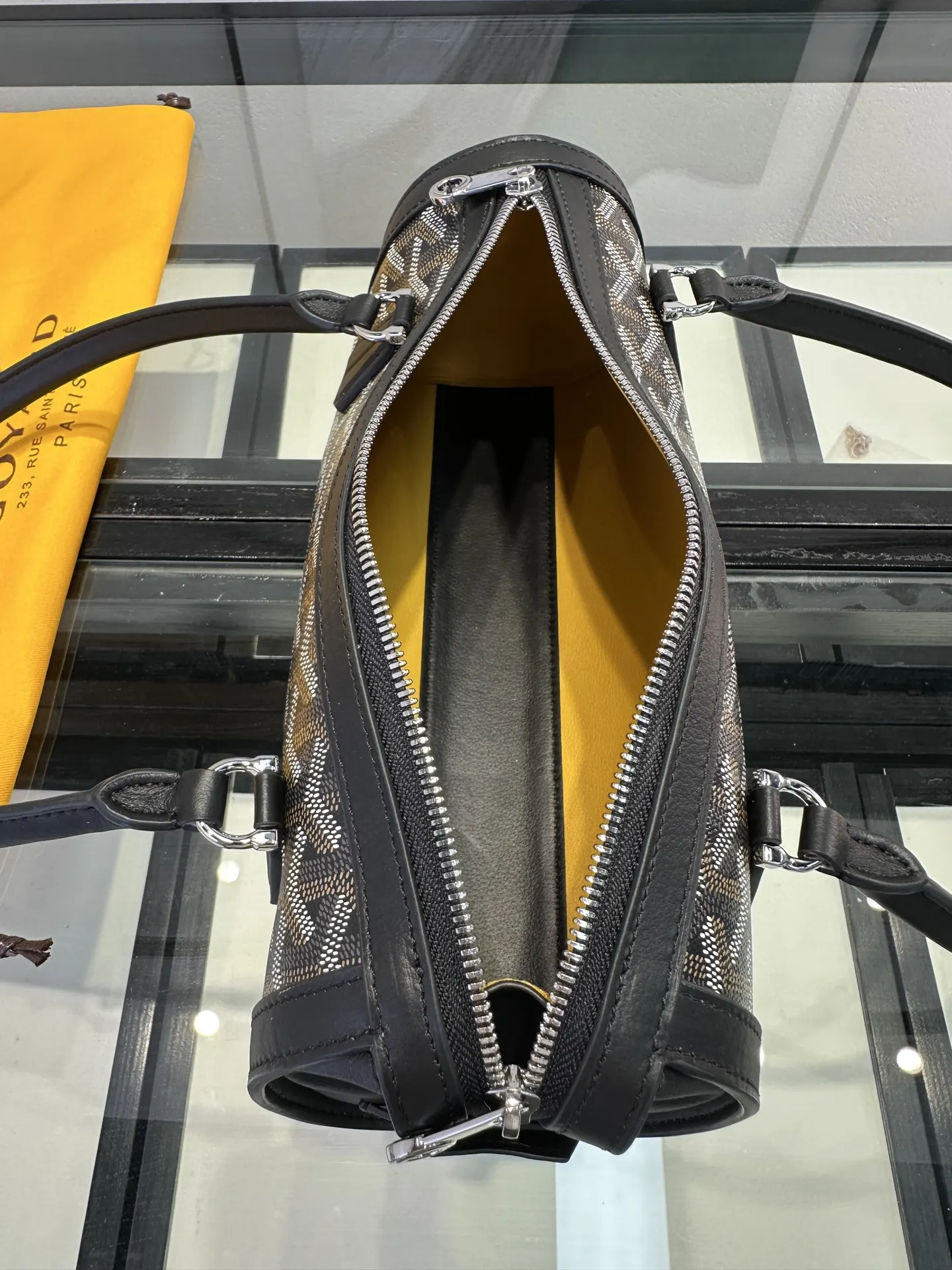 Goyard 黑色 手提随性 腋下时髦 轻松适 通勤约会各种场合 腋下包 复古腋下背款