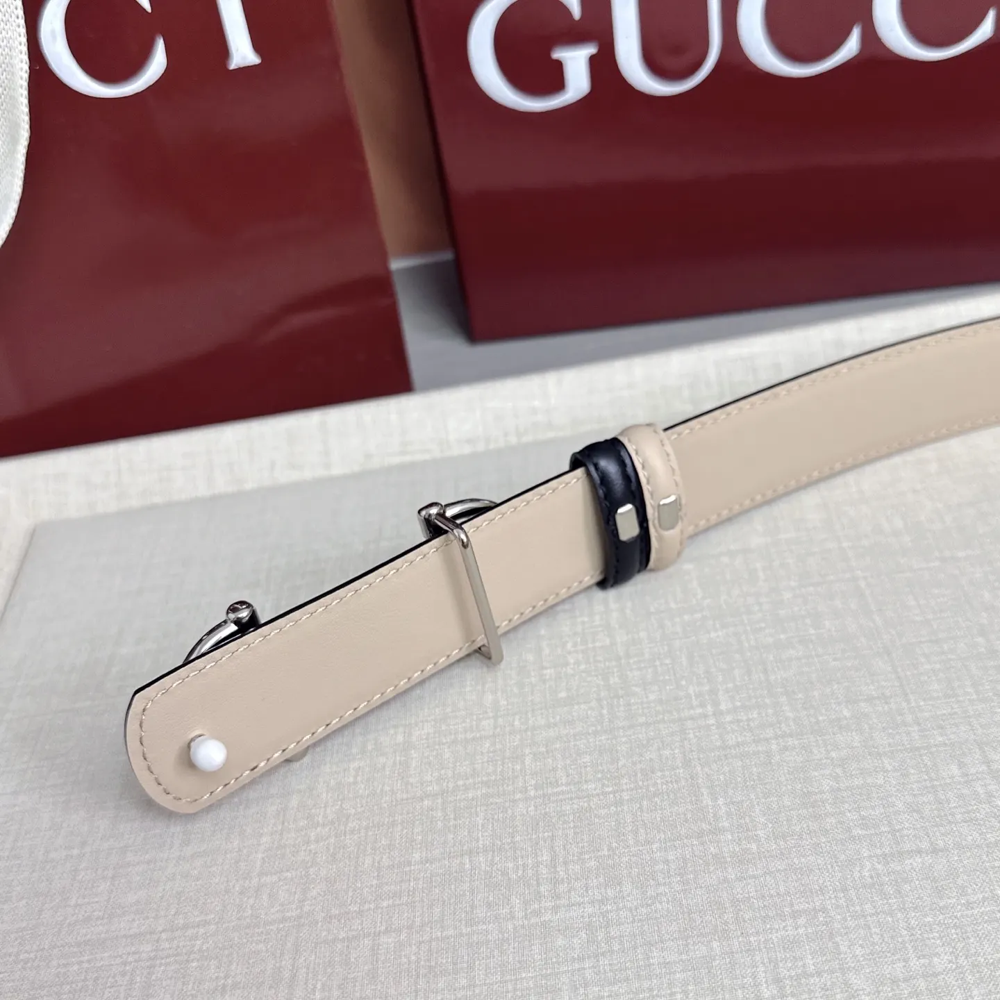 Gucci Double G Buckle Cowhide Belt Image 8 Gucci Double G Buckle Cowhide Belt Image 8