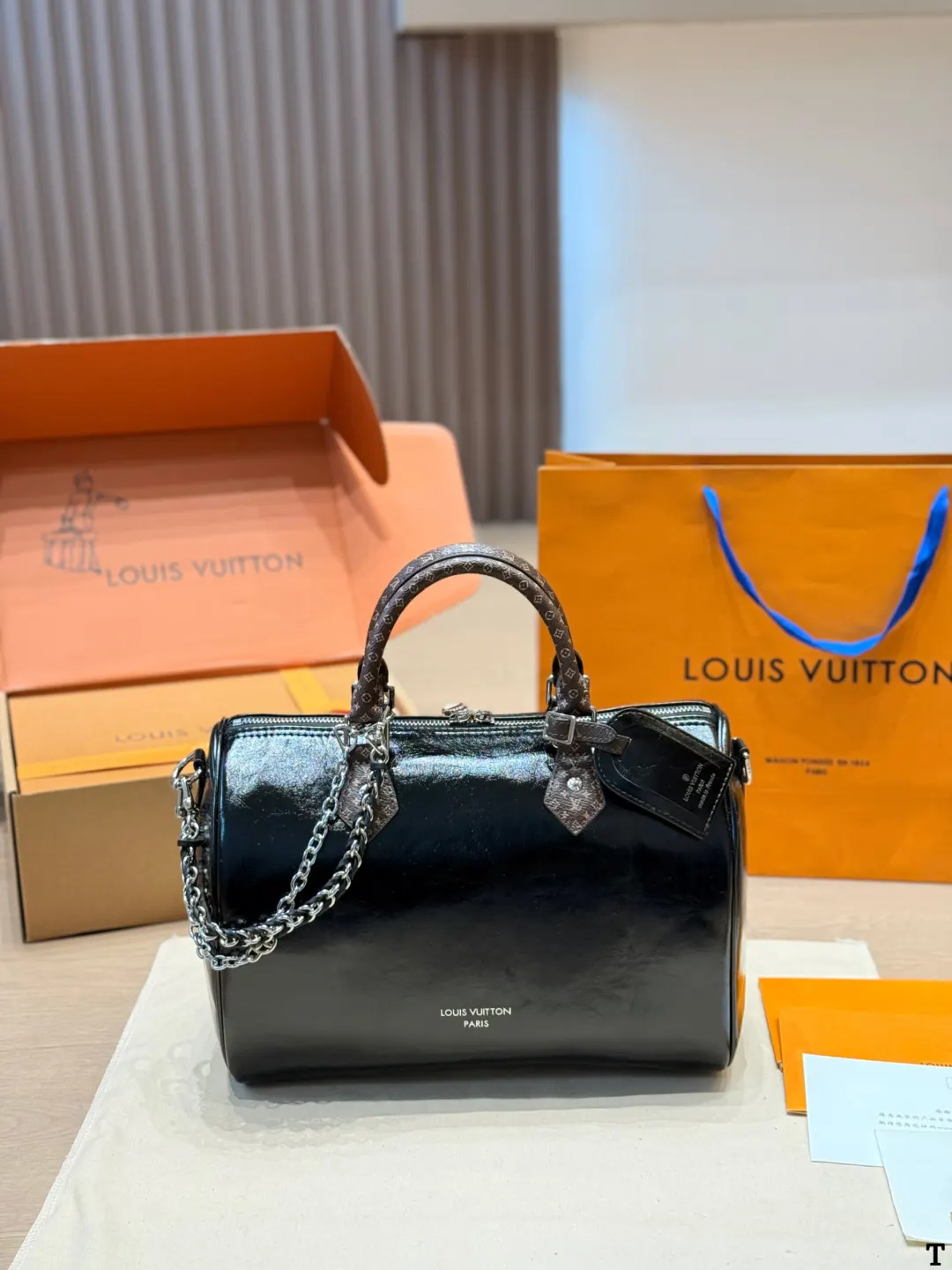 LV Speedy 黑色 老花 牛皮 鏈條包 精致鏈條款