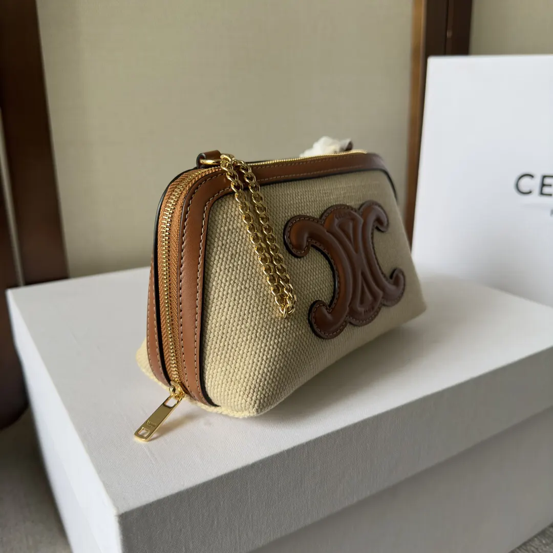 Triomphe 金色 小牛皮 链条包 精致链条款