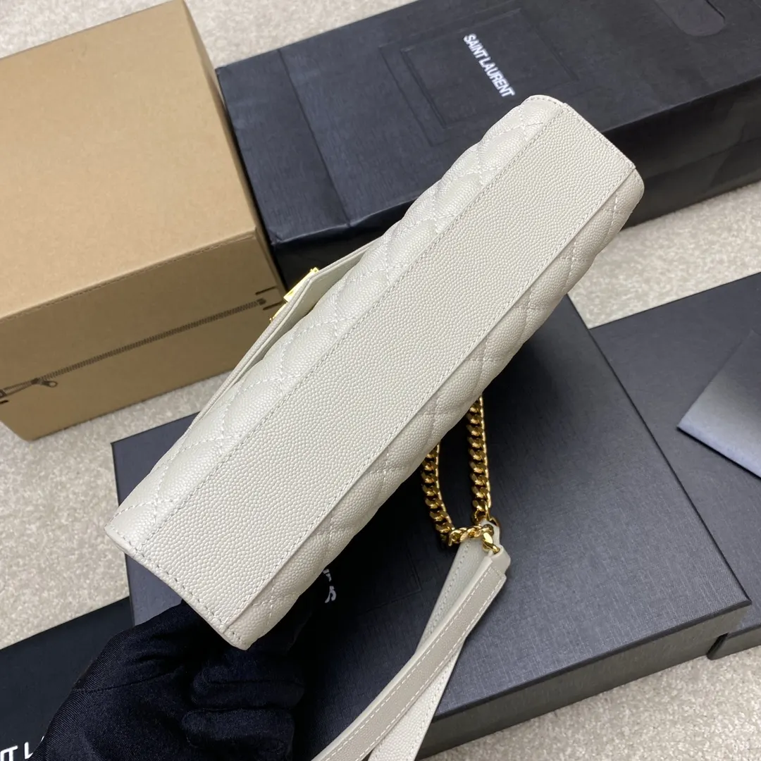 白色 牛皮 批 精品专供 白色球纹 金链 鏈條包 精致鏈條款