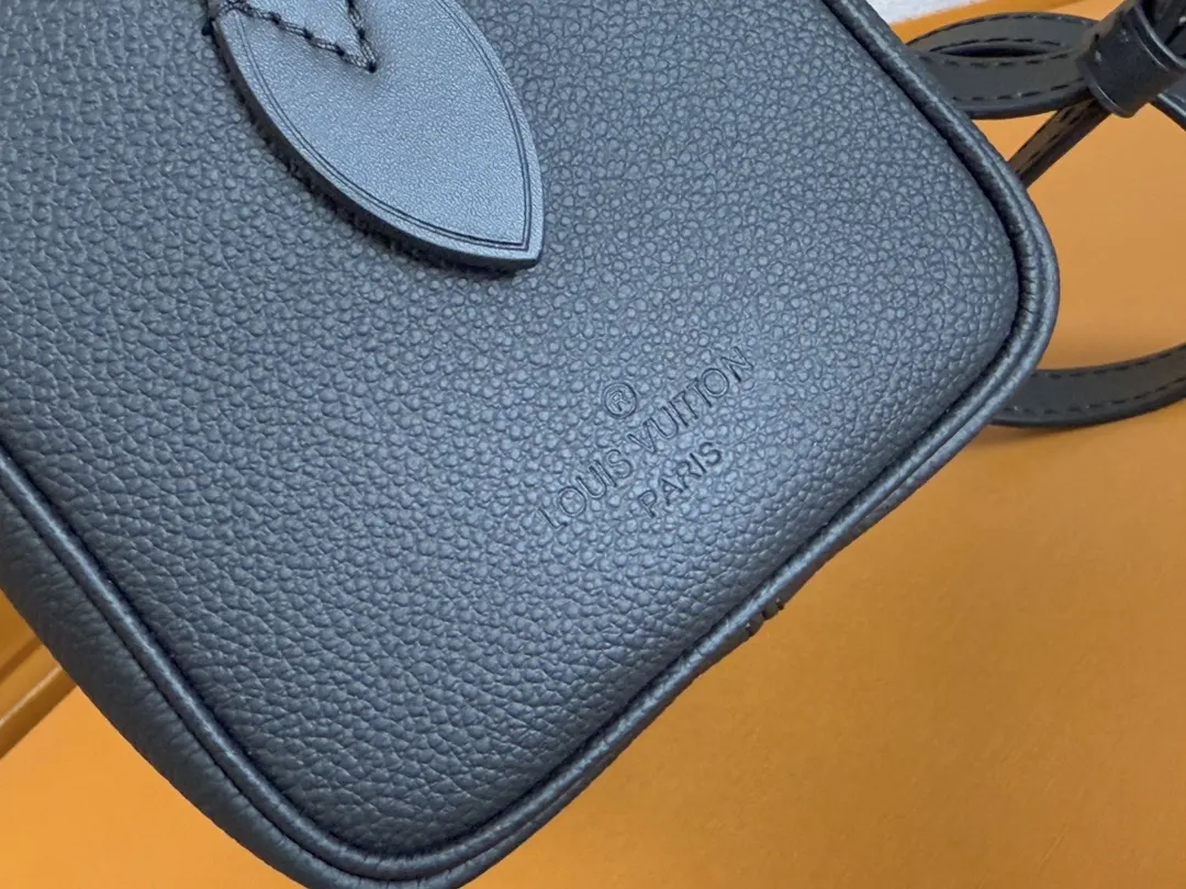 LV Speedy 牛皮 行李箱 旅行拉杆款 轻便出行款