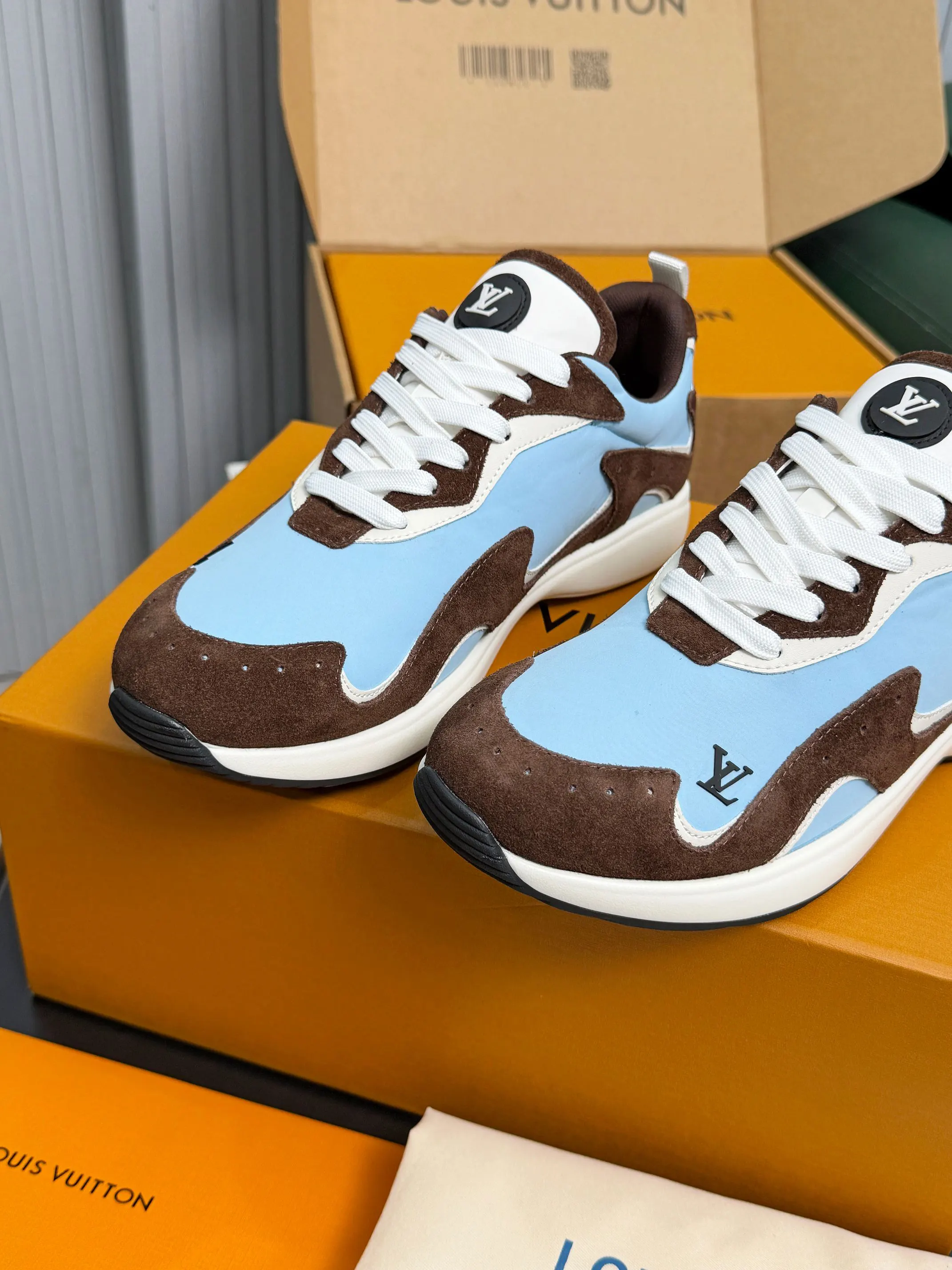 Louis Vuitton 运动鞋