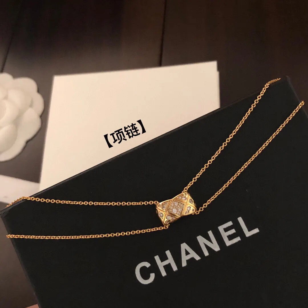 Chanel 玫瑰金 金色 满钻 格纹 项链 精致锁骨链