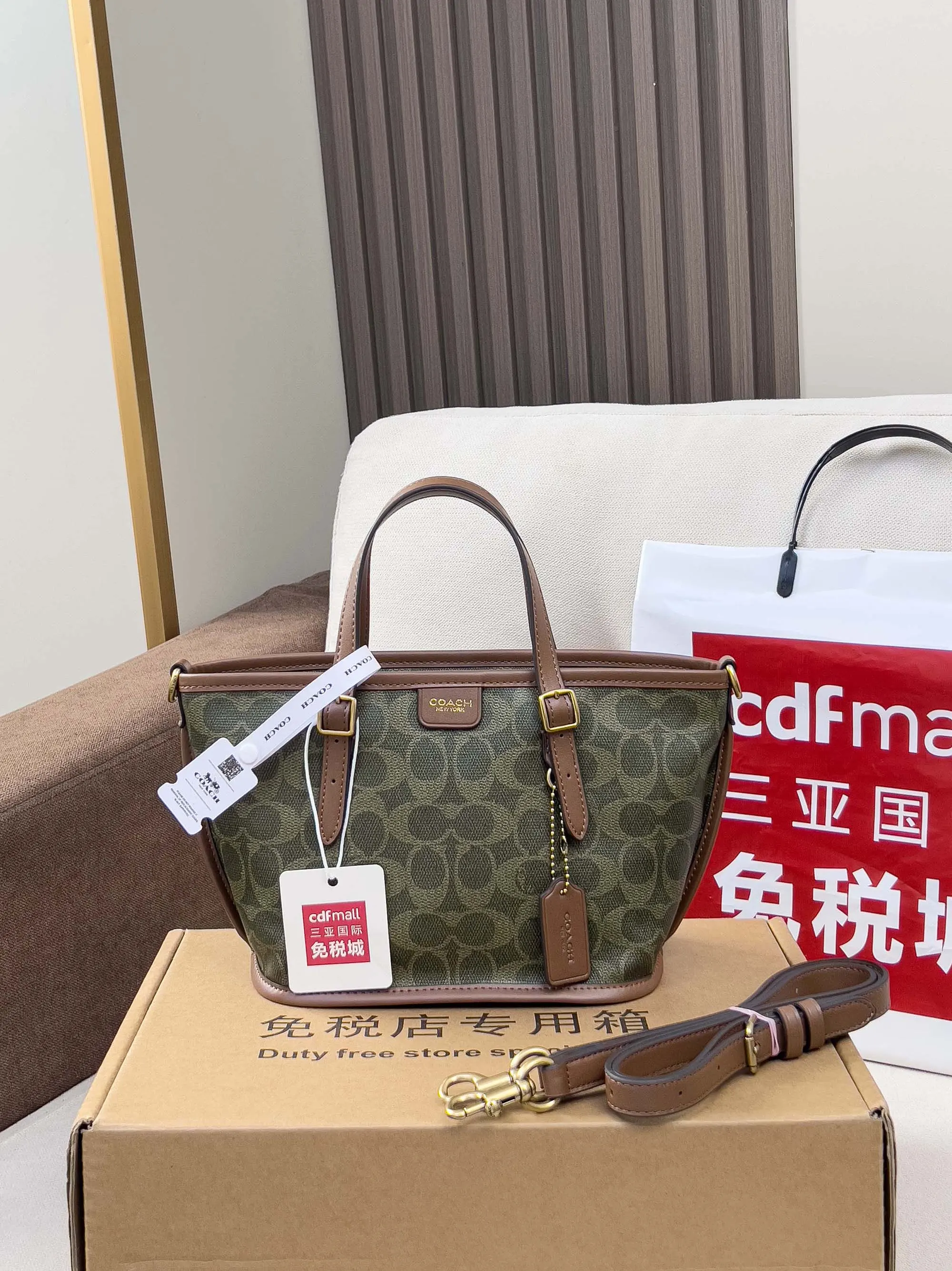 Coach 图片 Taxi 小 托特包 大容量托特款