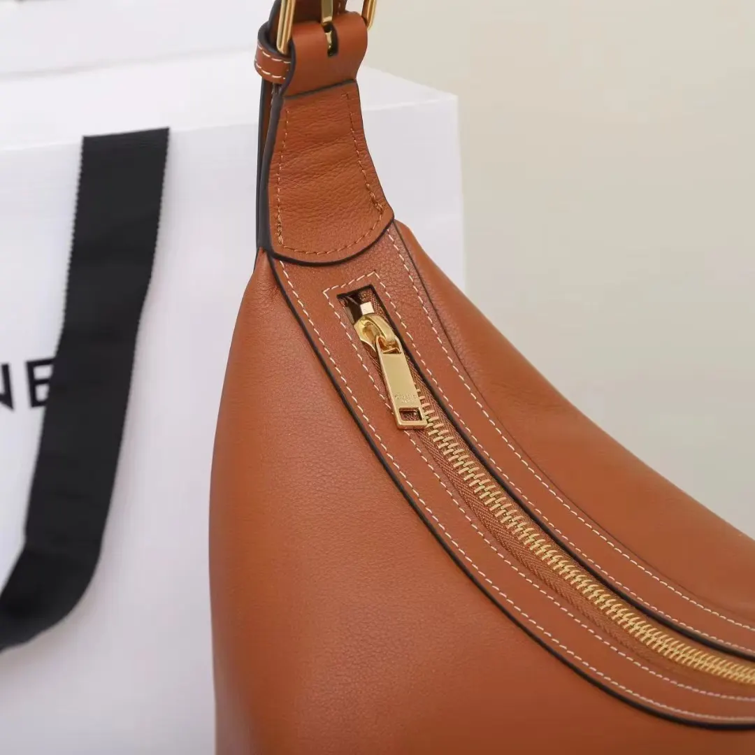 Hobo Shoulder Bag Vintage Leather
