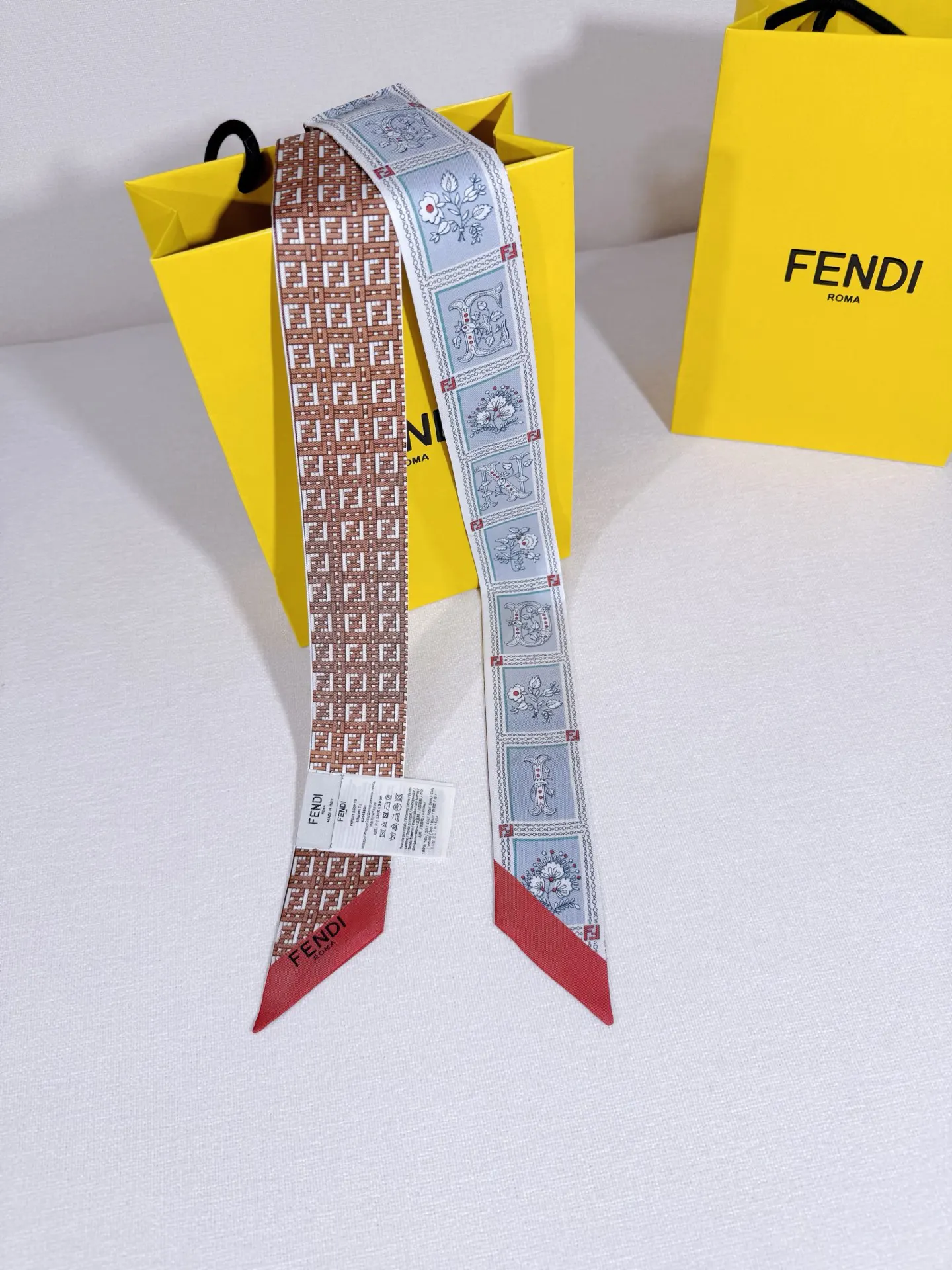 Fendi 蓝色 腰带 通勤百搭款