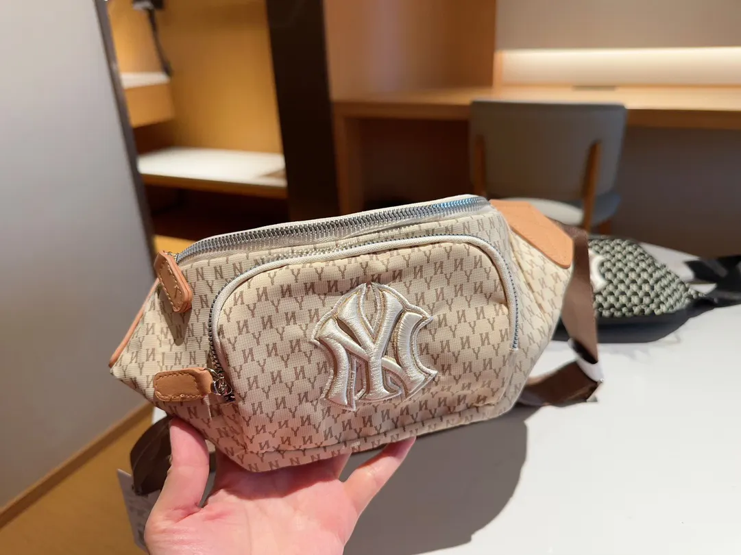 老花 MLB腰包 MLB 美联棒ny纽约洋基队 老花系列 休閒腰包款