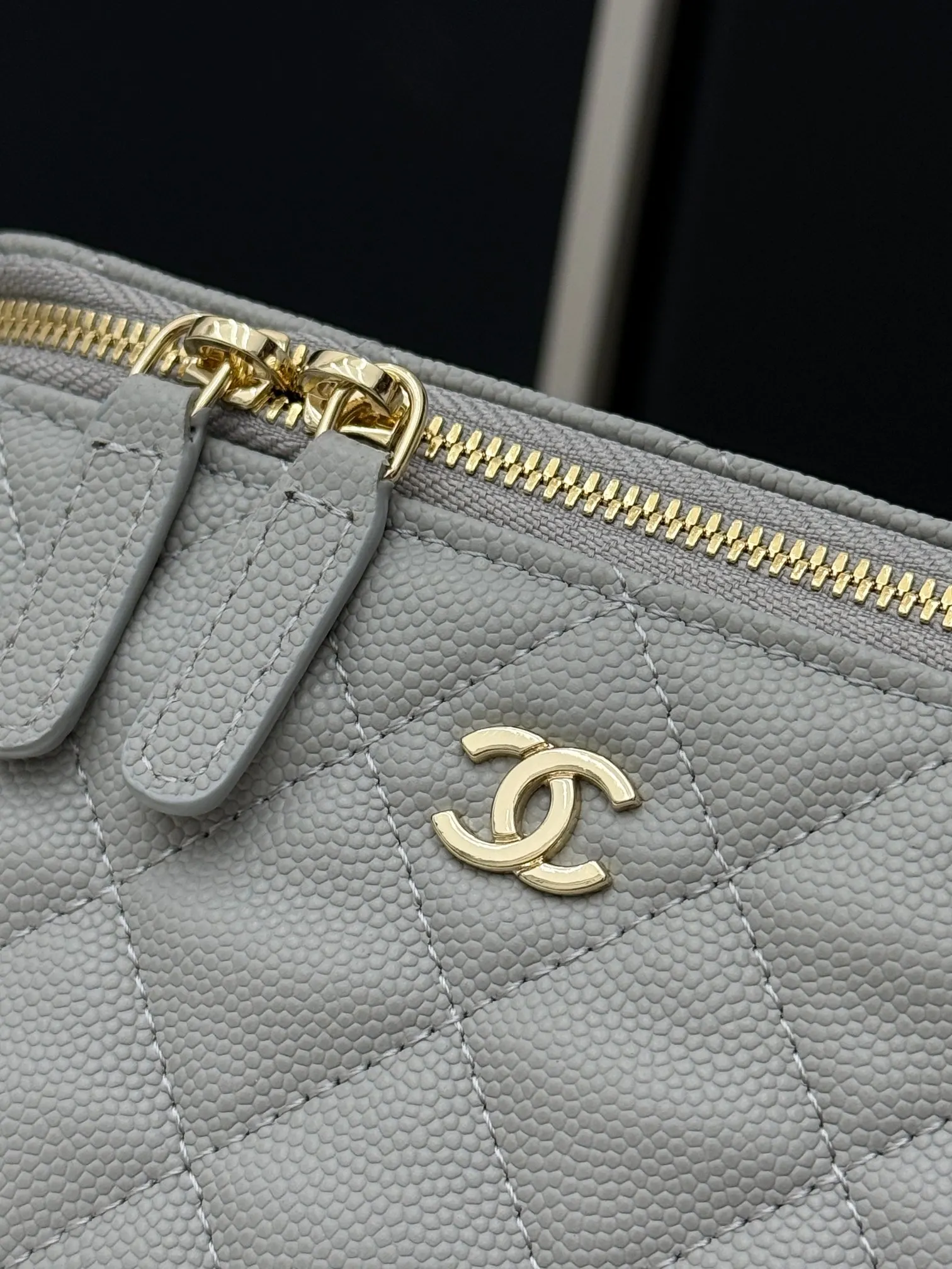 CHANEL 金色 牛皮 链条包 精致链条款