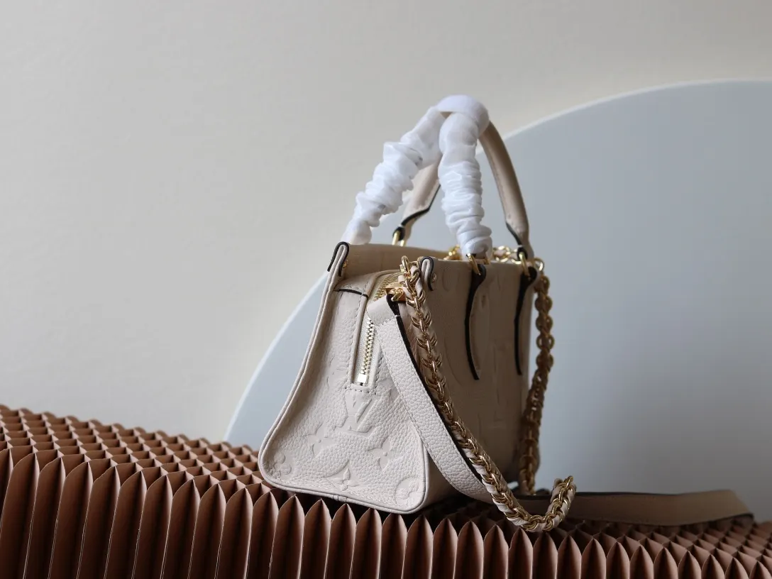Black Gray Chain Bag