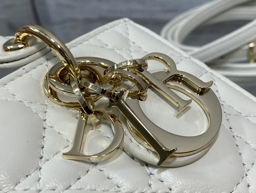 Dior Lady Dior Lady 羊皮链条包 手提斜挎 复古