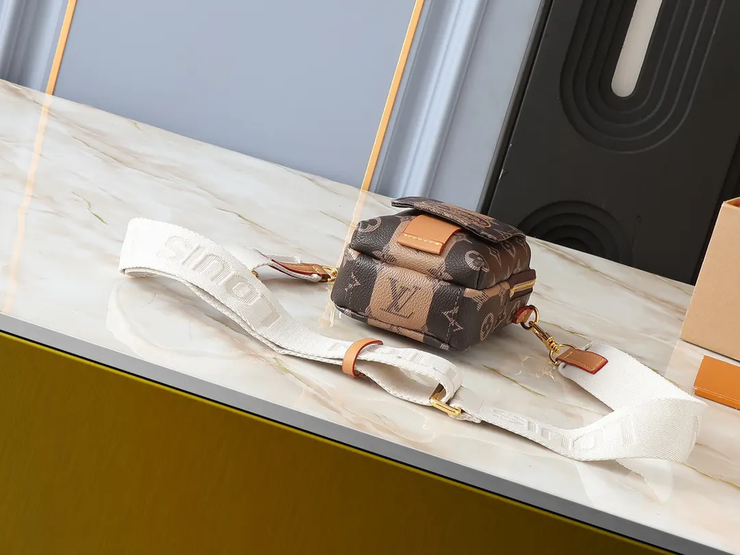 Organizer Pouch Travel Leather