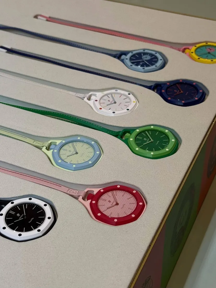 Watch Classic