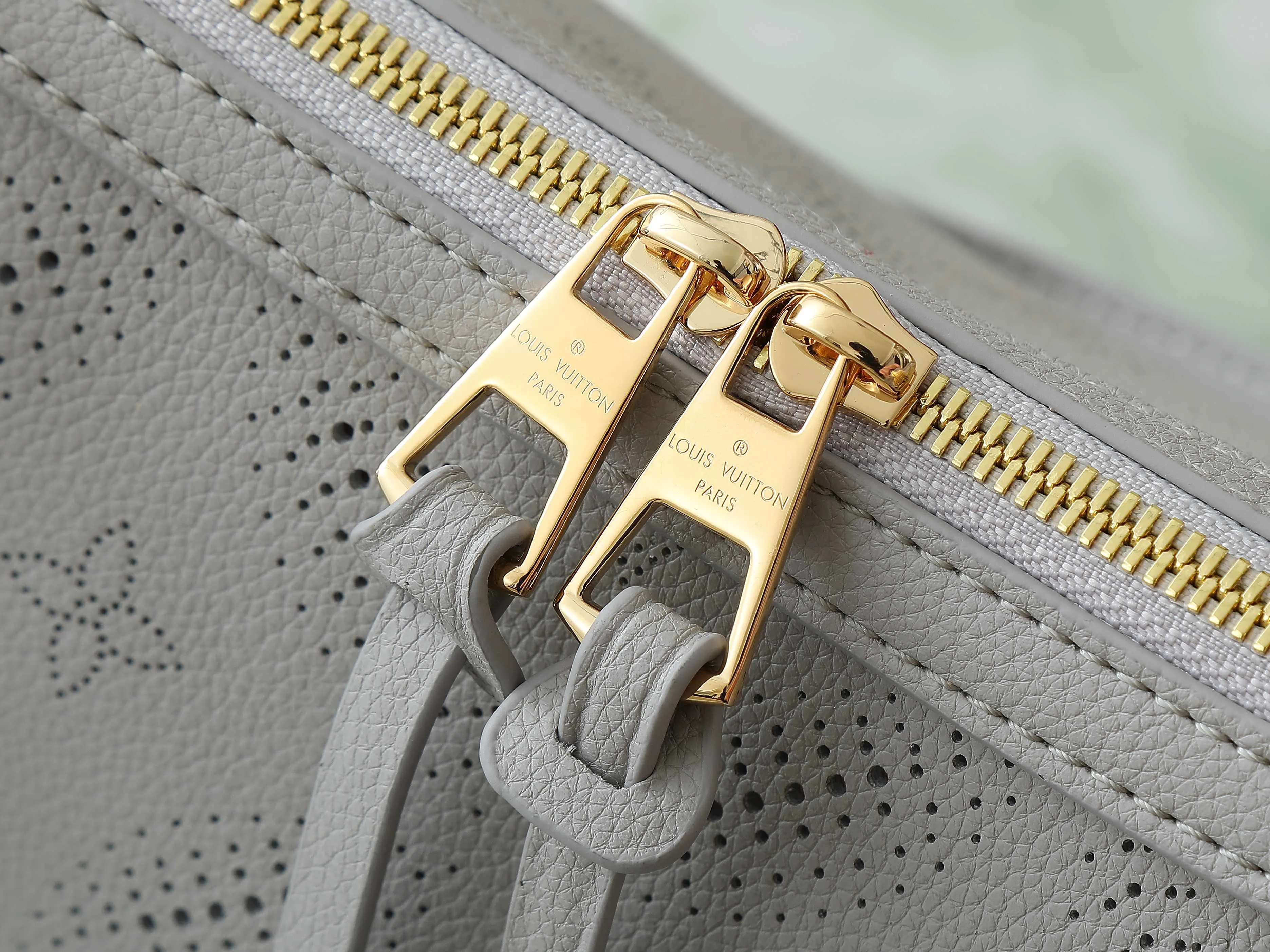 LV chain bag, shoulder crossbody model Image 6 LV chain bag, shoulder crossbody model Image 6