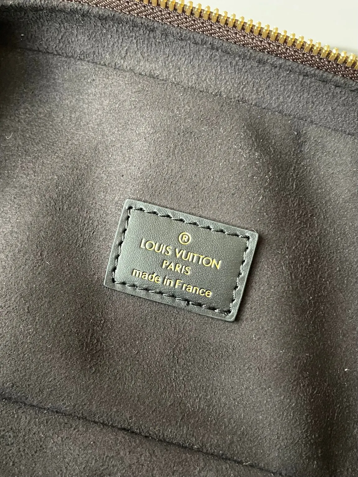 LV classic Monogram, chain bag, shoulder messenger model Image 9 LV classic Monogram, chain bag, shoulder messenger model Image 9