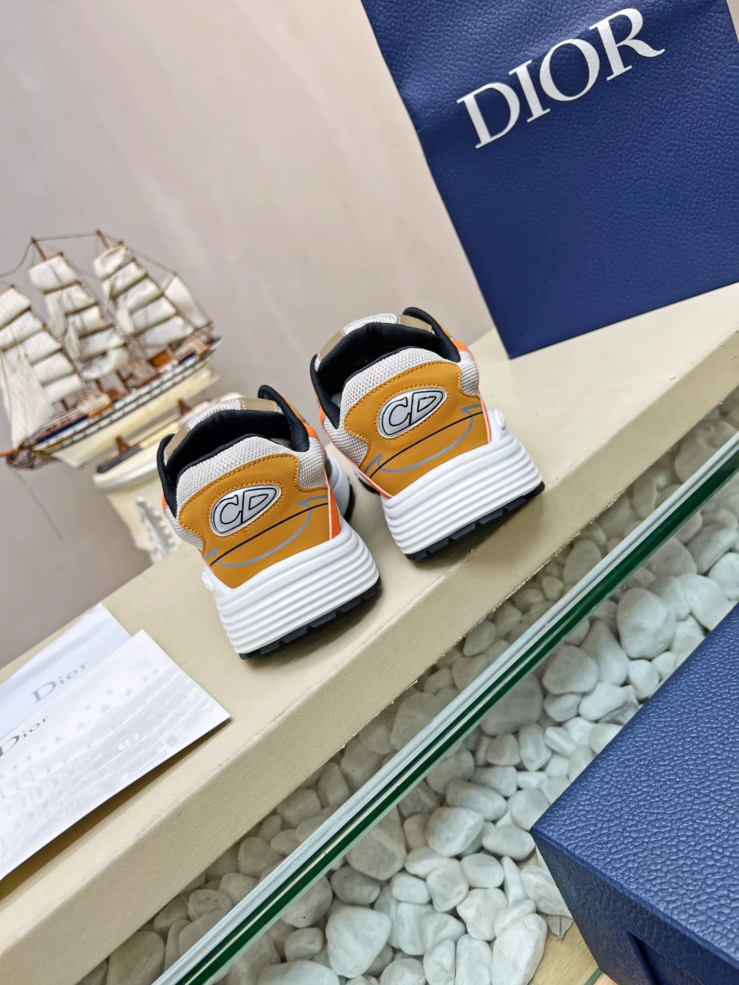 Dior B30 黑色 运动鞋(數字4) Dior B30 黑色 运动鞋(數字4)
