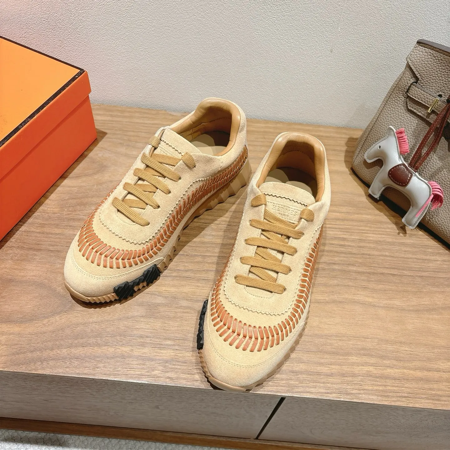 Hermès SS 运动鞋