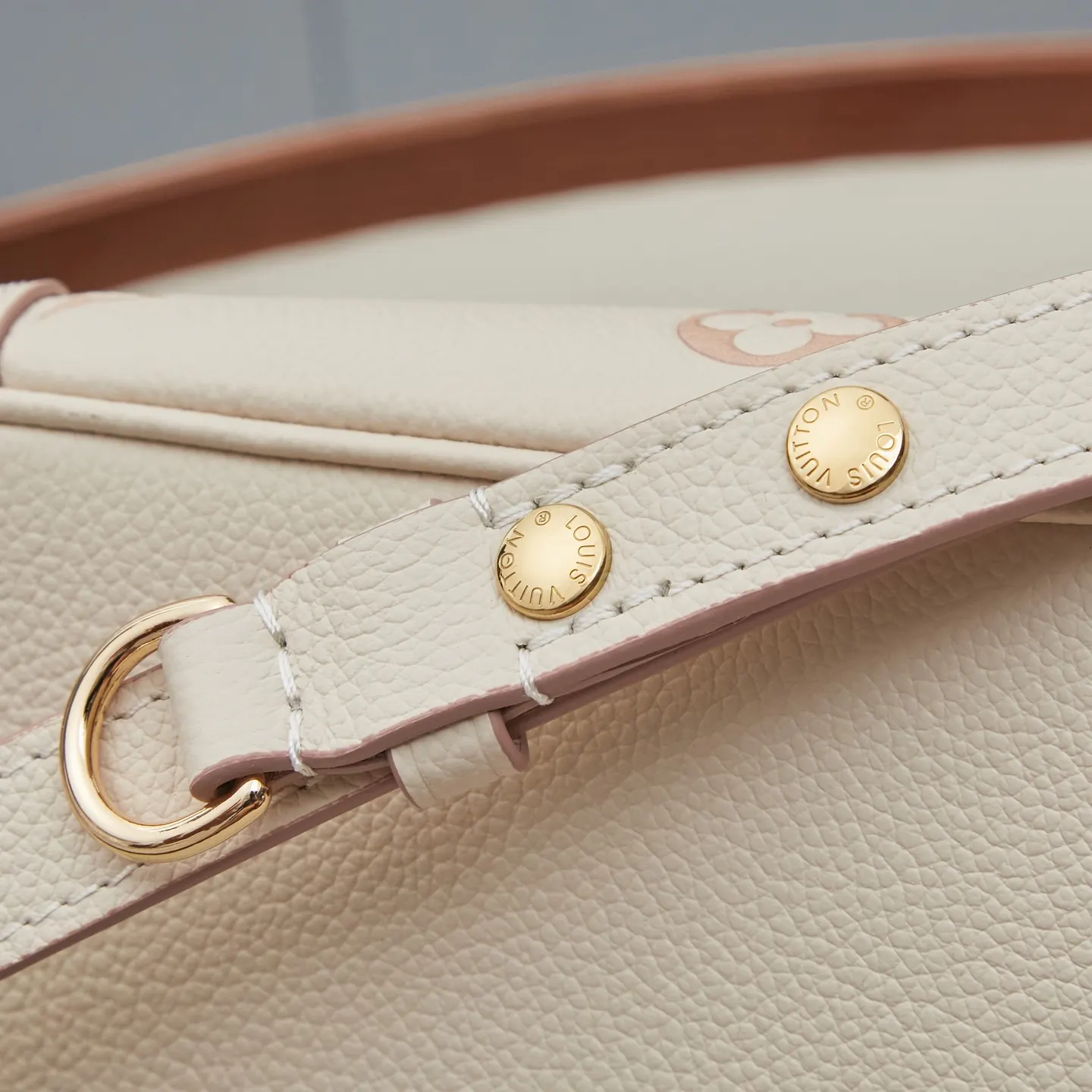 Louis Vuitton Chain Bag