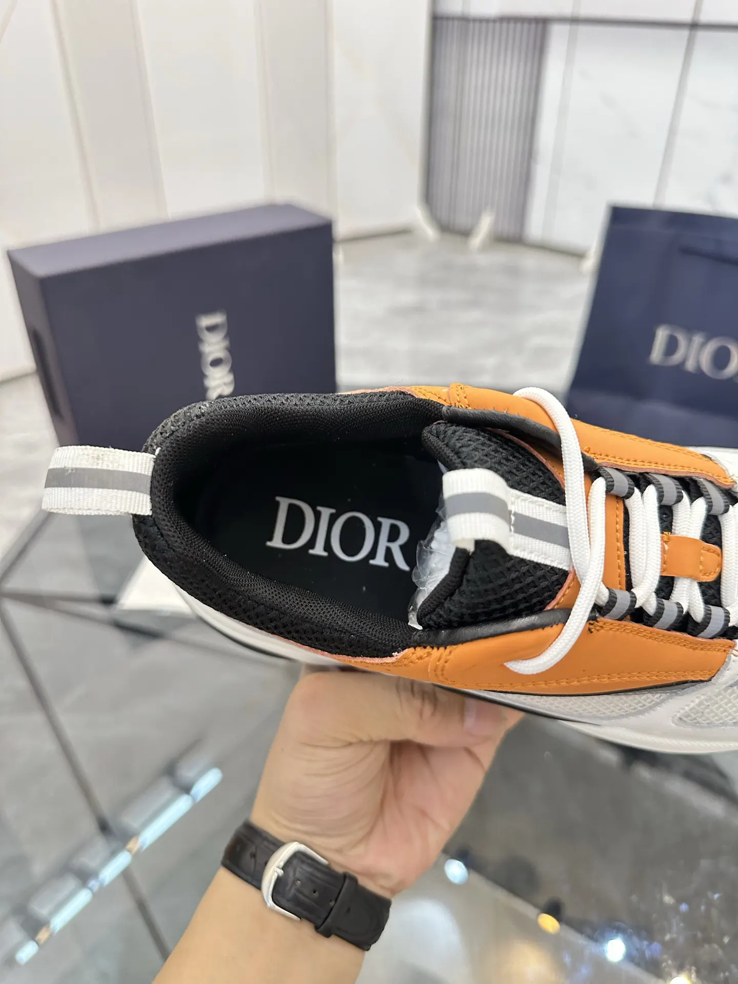 Dior B22 白橙拼色牛皮休闲鞋 亮色款