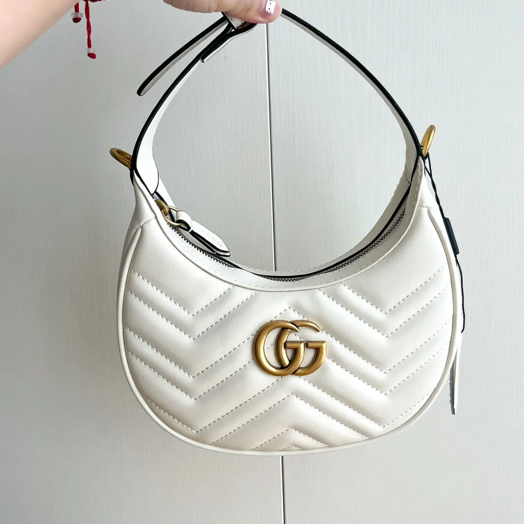Gucci Marmont 绗缝皮革钱包 日常收纳款