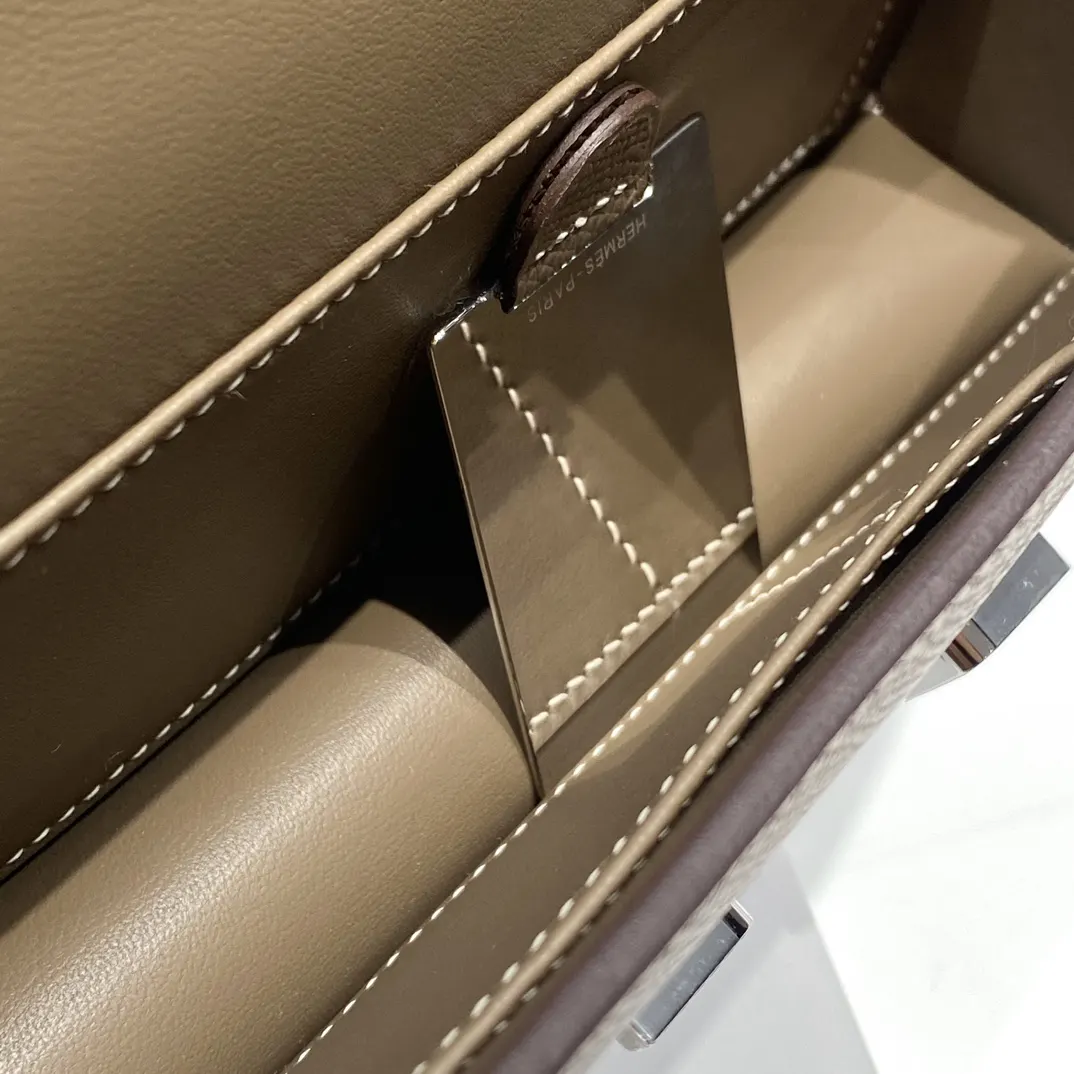 Hermès Constance Epsom掌纹牛皮 斜挎包 24cm