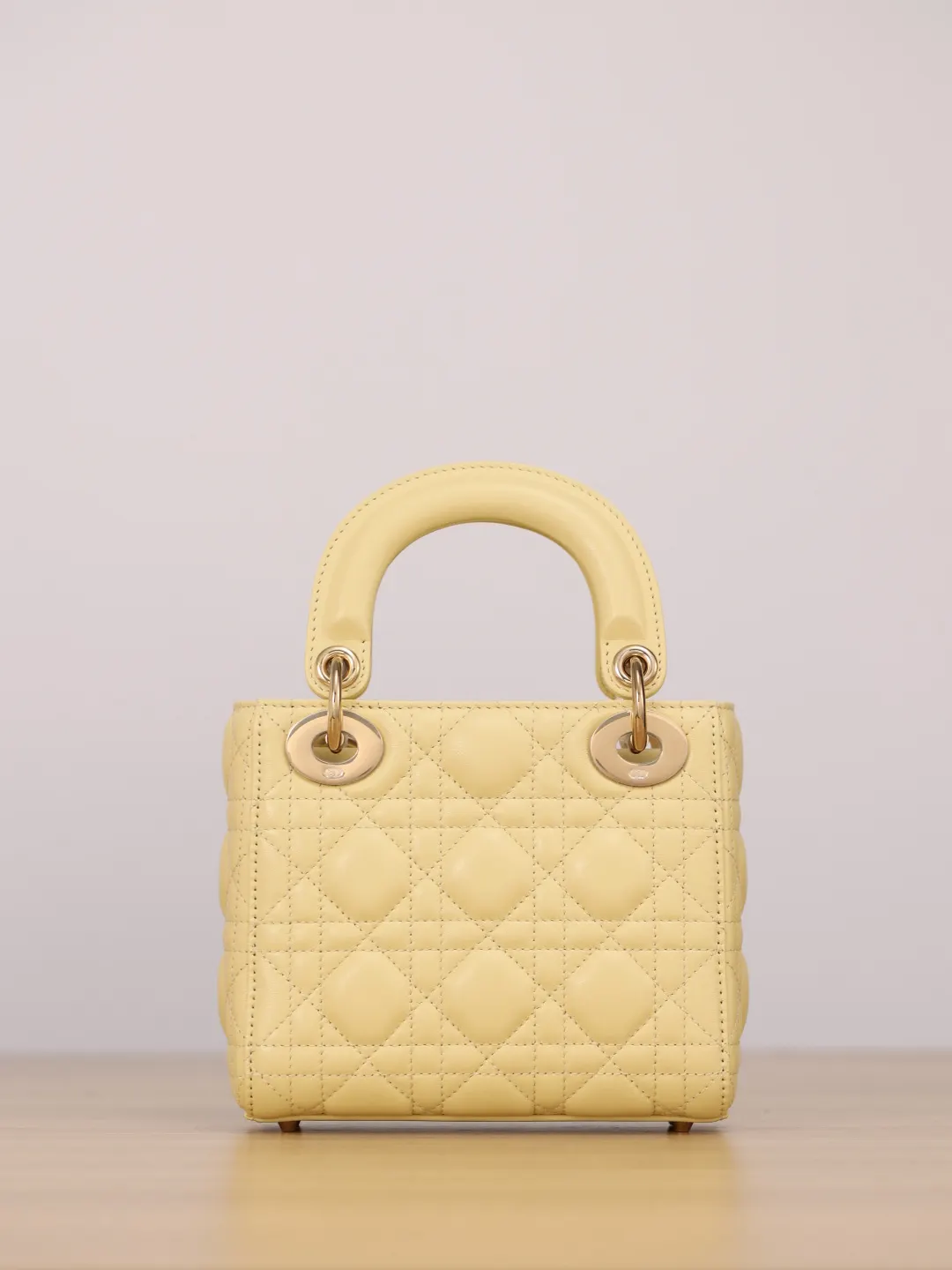 Dior Lady Dior 迷你 米色 皮革 手提包