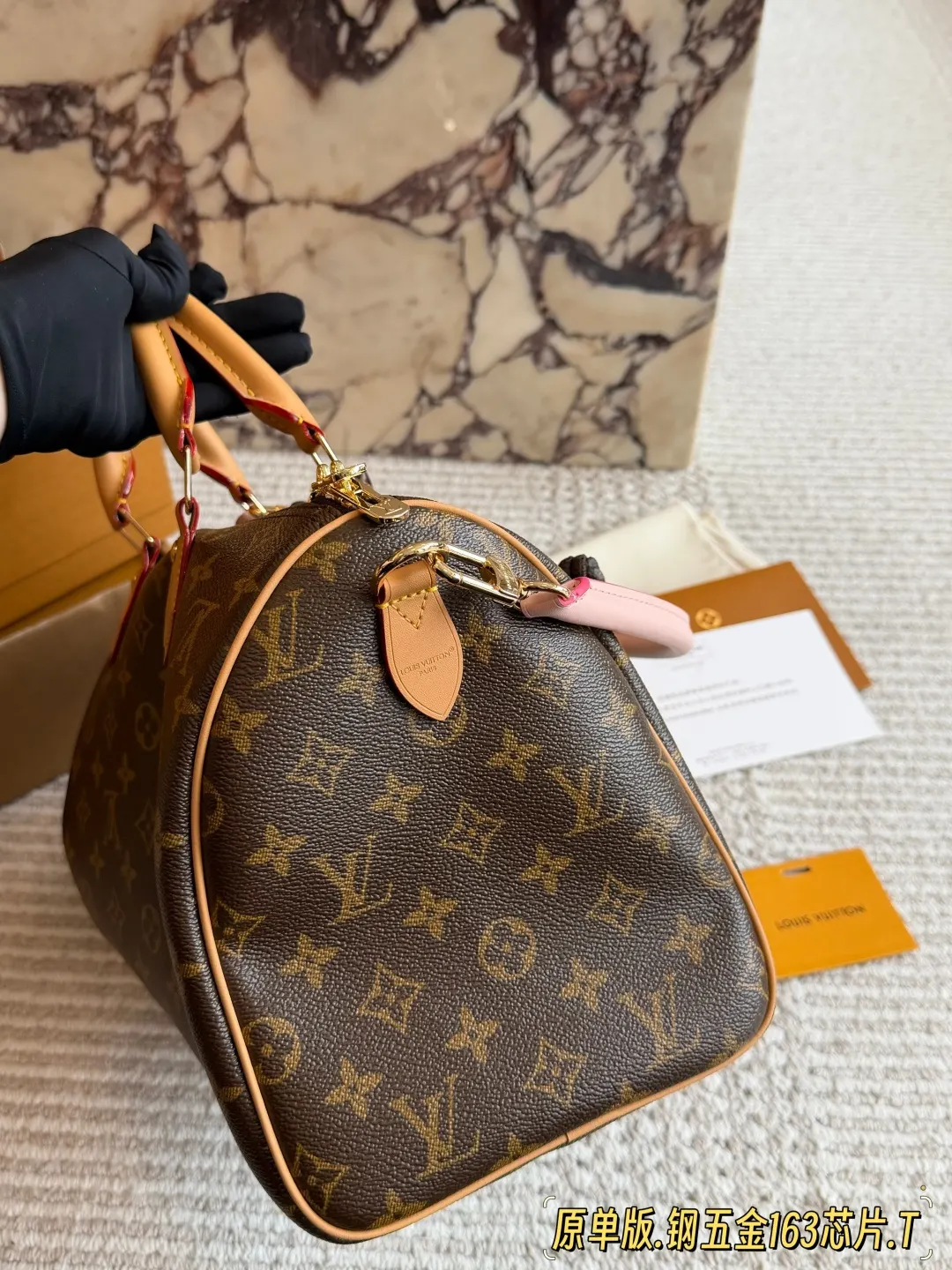 LV Speedy 老花 牛皮 斜挎包 轻便斜挎款