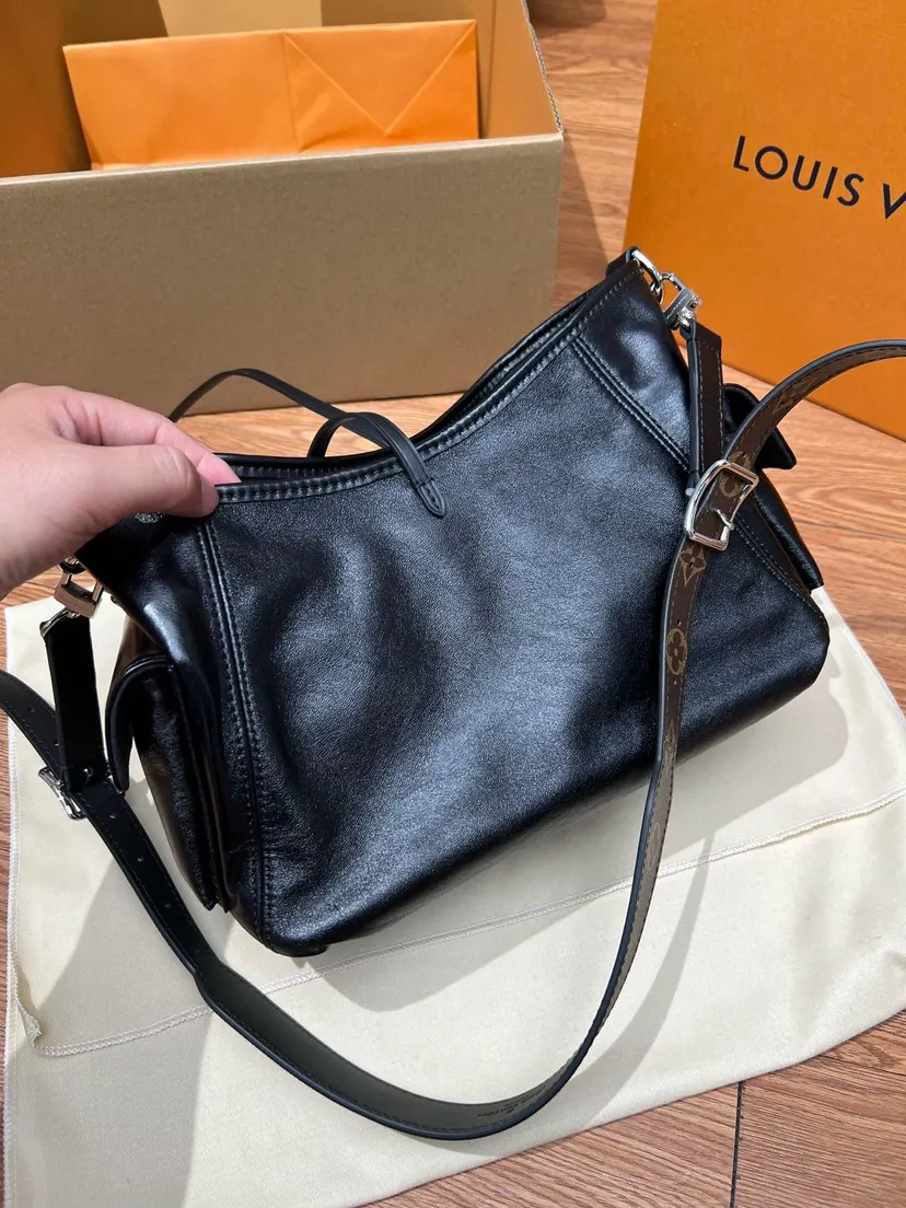 CarryAll 羊皮 水桶包 休閒水桶款(數字9) CarryAll 羊皮 水桶包 休閒水桶款(數字9)