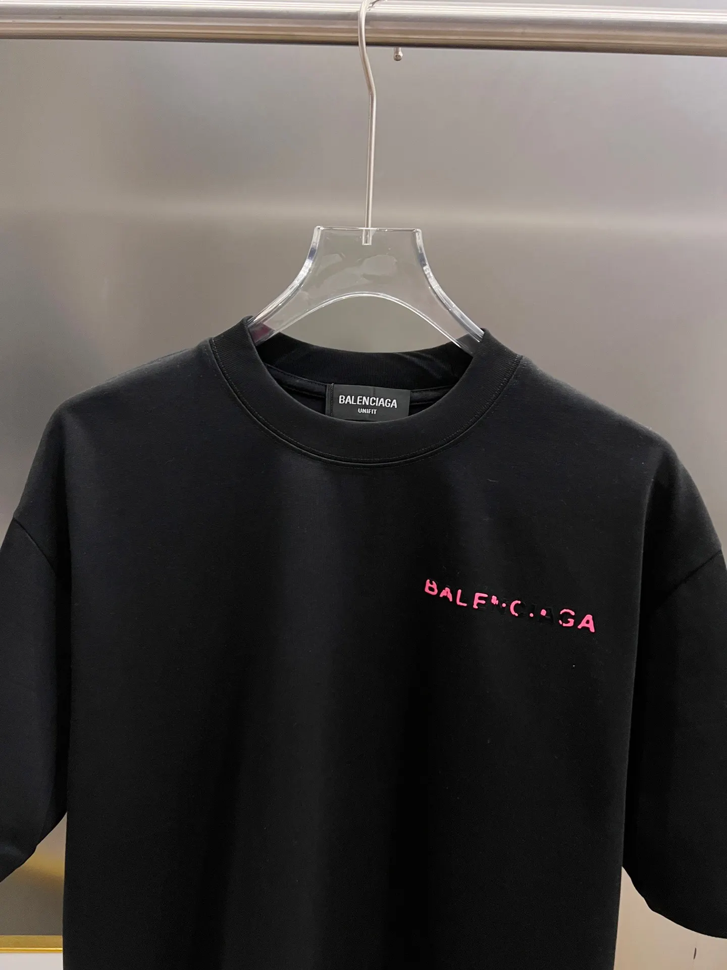 Balenciaga 黑色 Logo 短袖T恤 宽松休閒(數字9) Balenciaga 黑色 Logo 短袖T恤 宽松休閒(數字9)