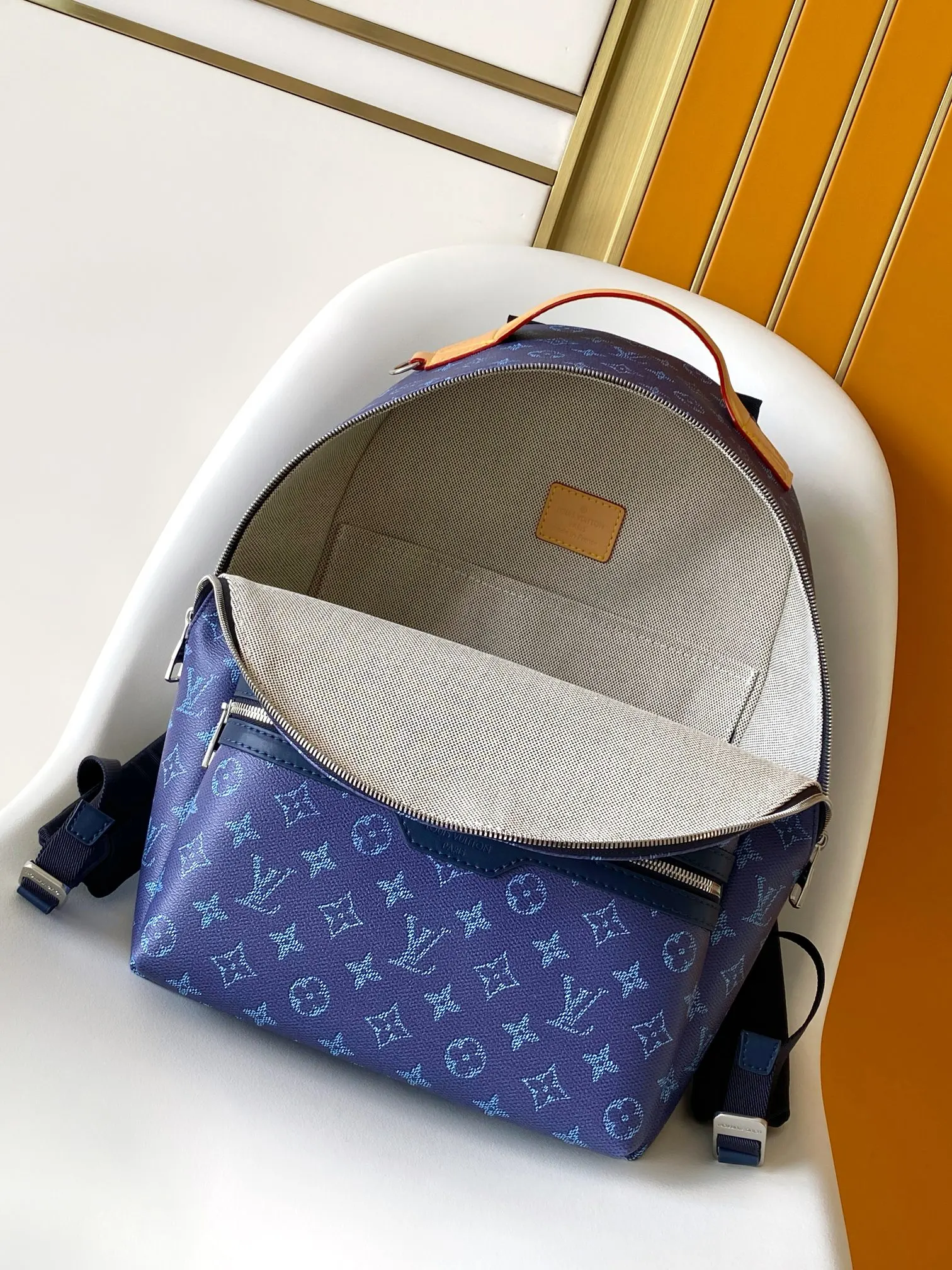 LV Discovery Backpack Image 8 LV Discovery Backpack Image 8