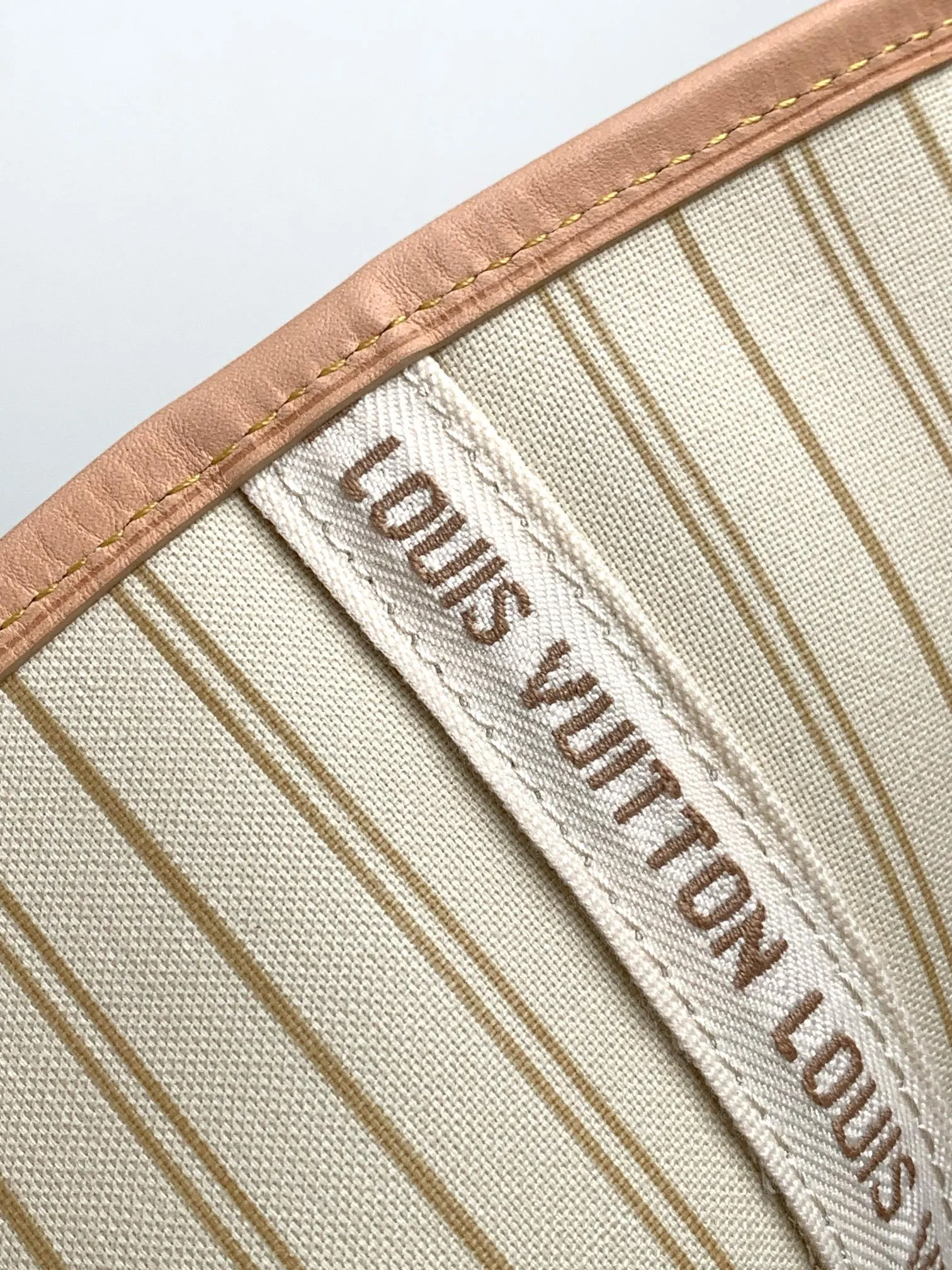 Neverfull 牛皮 托特包 大容量托特款(數字9) Neverfull 牛皮 托特包 大容量托特款(數字9)