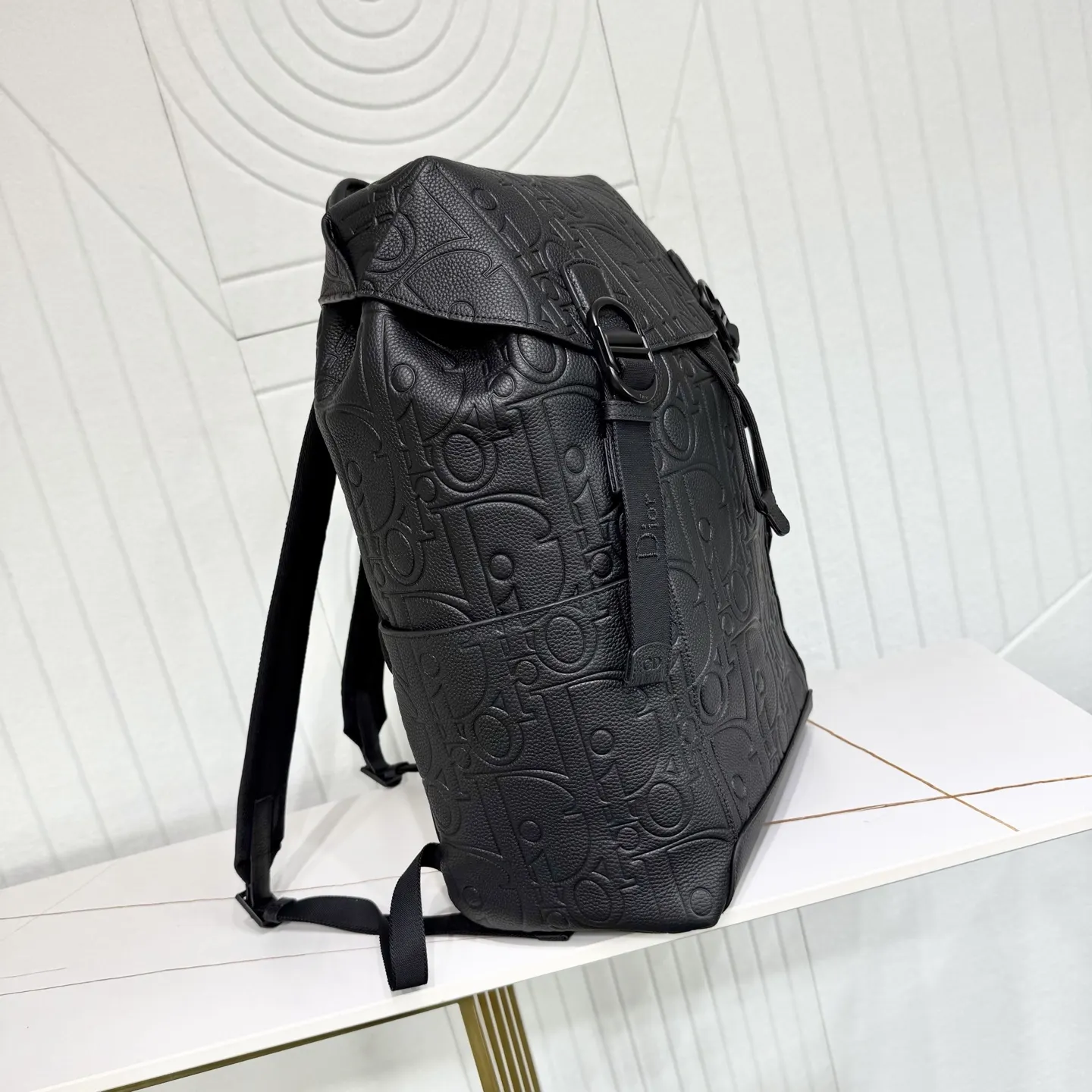 Dior 黑色 牛皮 批 市场 打版 保证进口头层牛皮 雙肩包 实用雙肩款