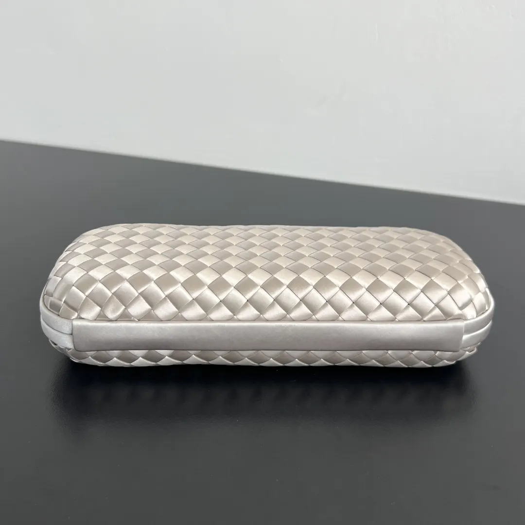 Cosmetic Pouch