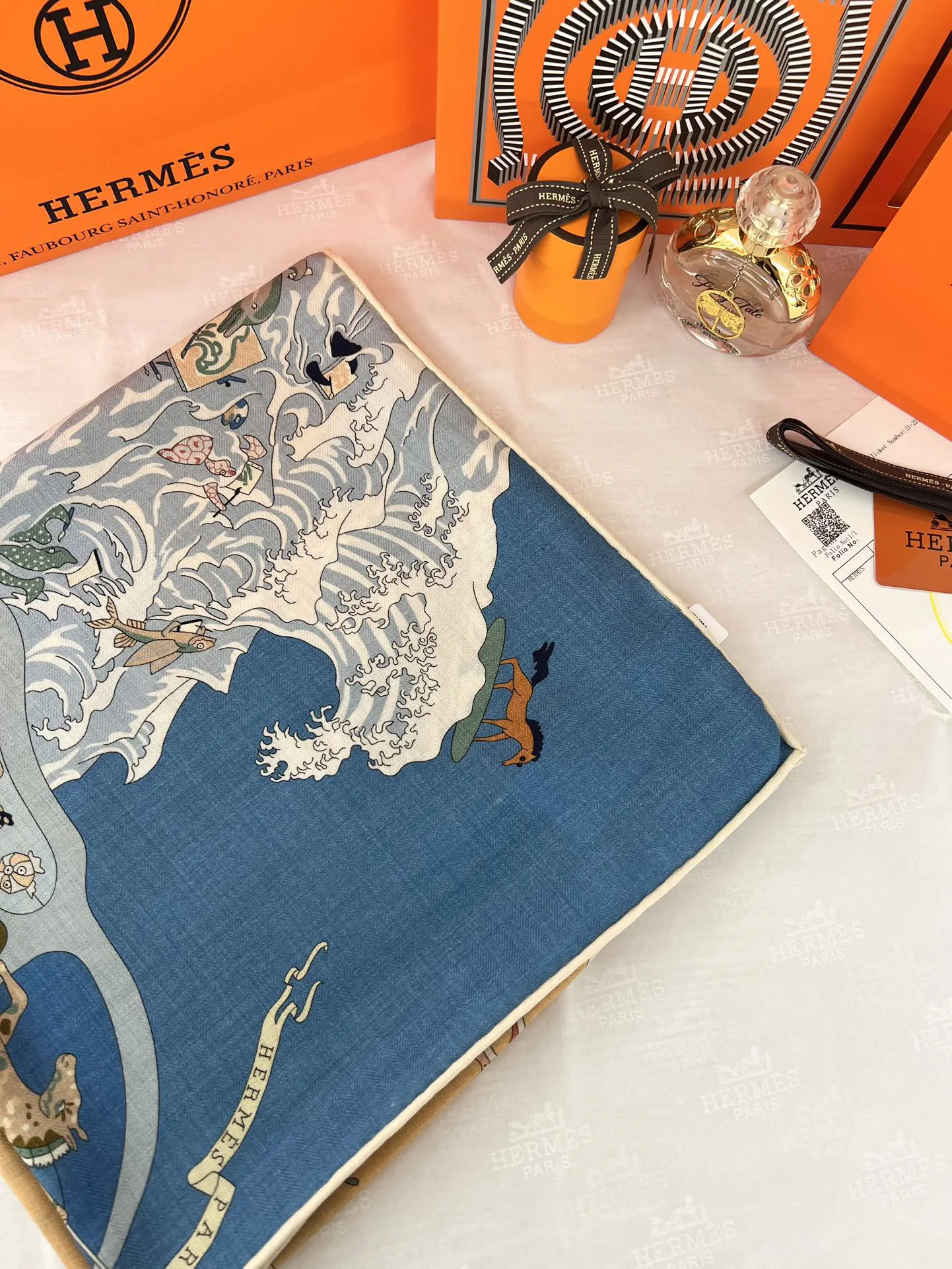 Hermes Fashion Item