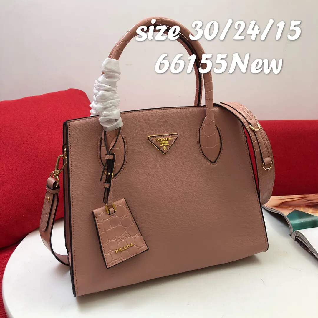 Prada 鳄鱼皮 牛皮 手提包