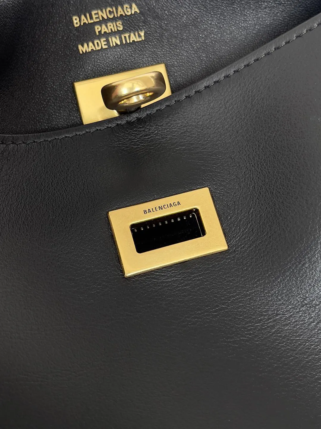 Balenciaga Hobo 腋下包 复古腋下背款