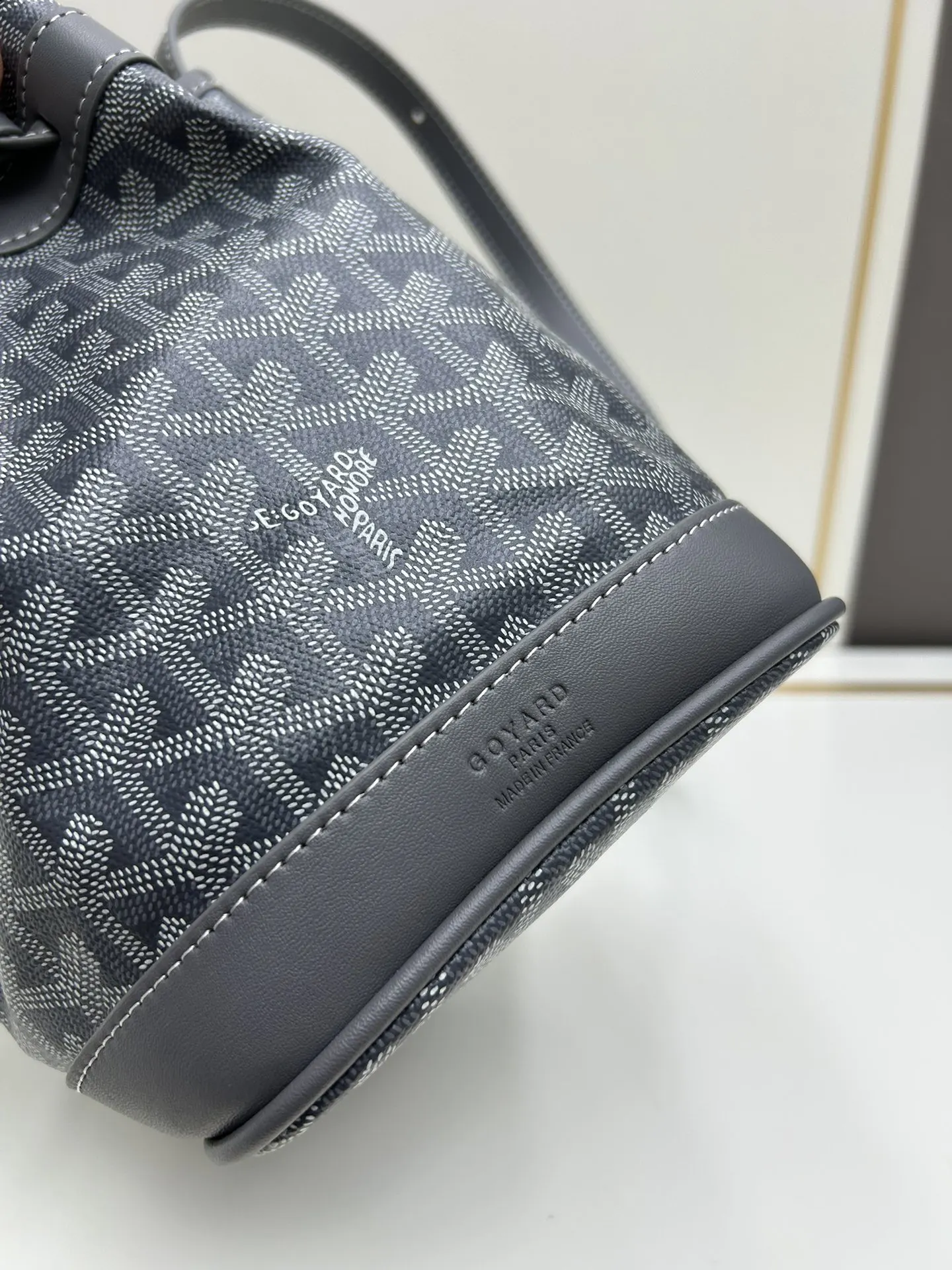 Goyard Bucket Bag Casual