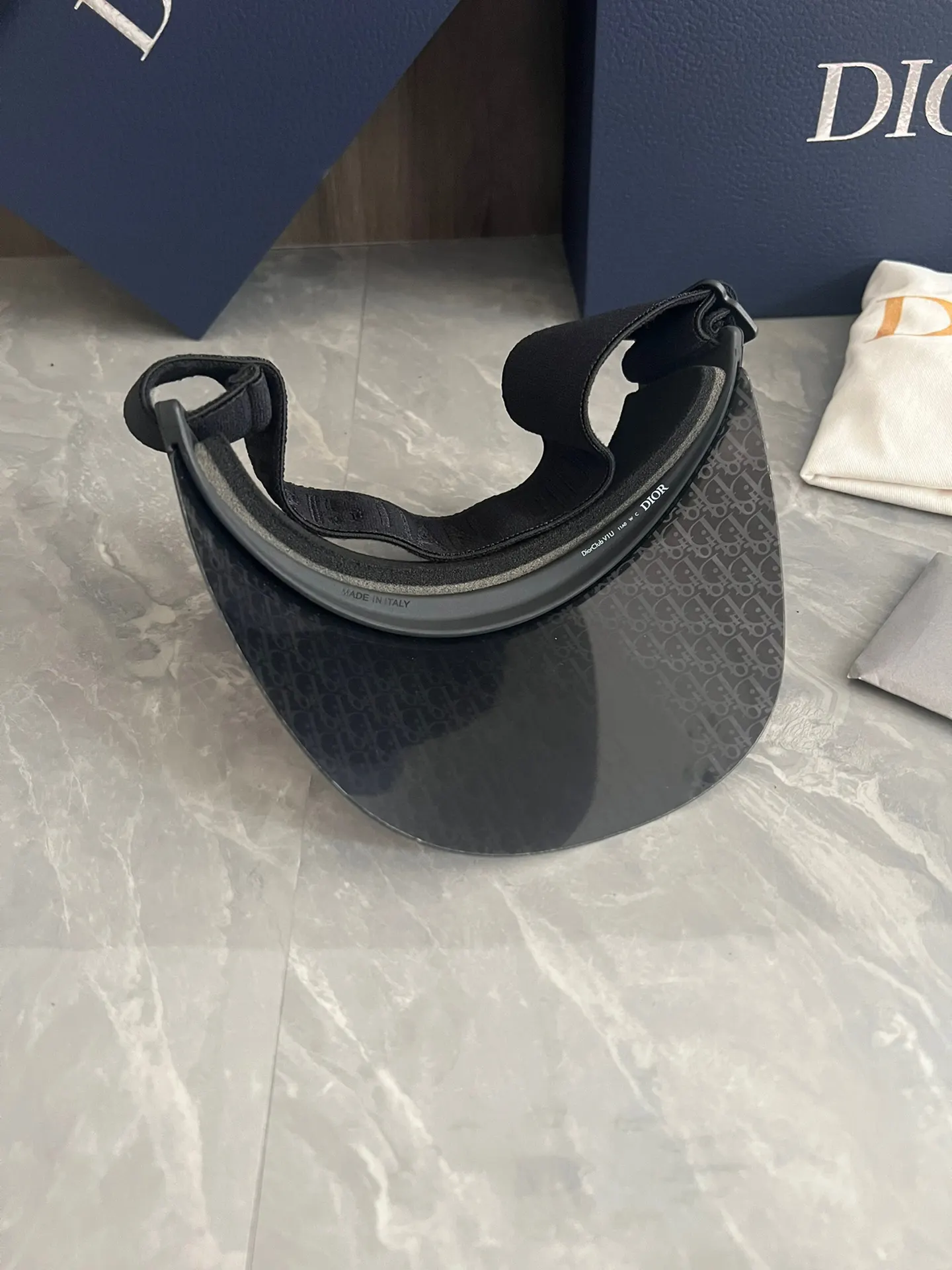 Dior Oblique 海军蓝提花帽子 精致配饰