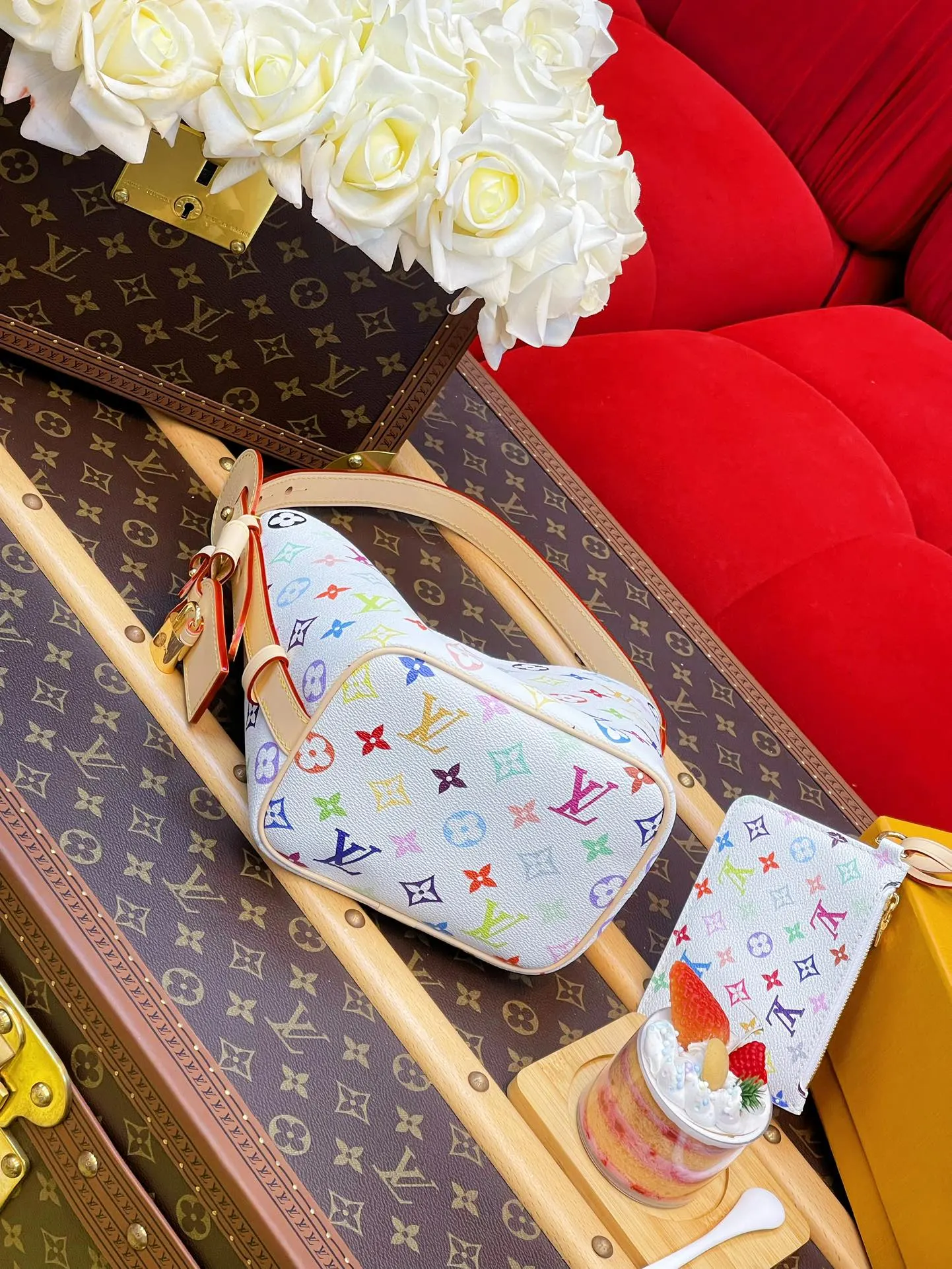 LV 牛皮 斜背包 輕便斜挎款