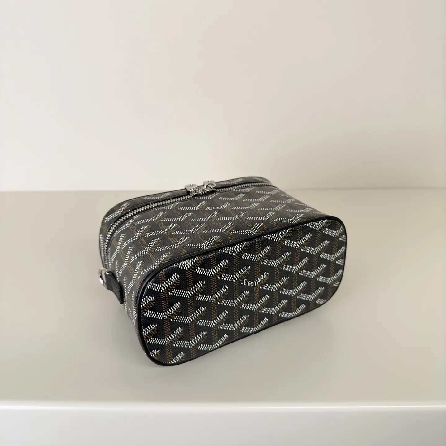 Goyard 小牛皮 戈雅 狗牙 Muse Mini 迷你包 实用主义｜迷 收納包 旅行收納款