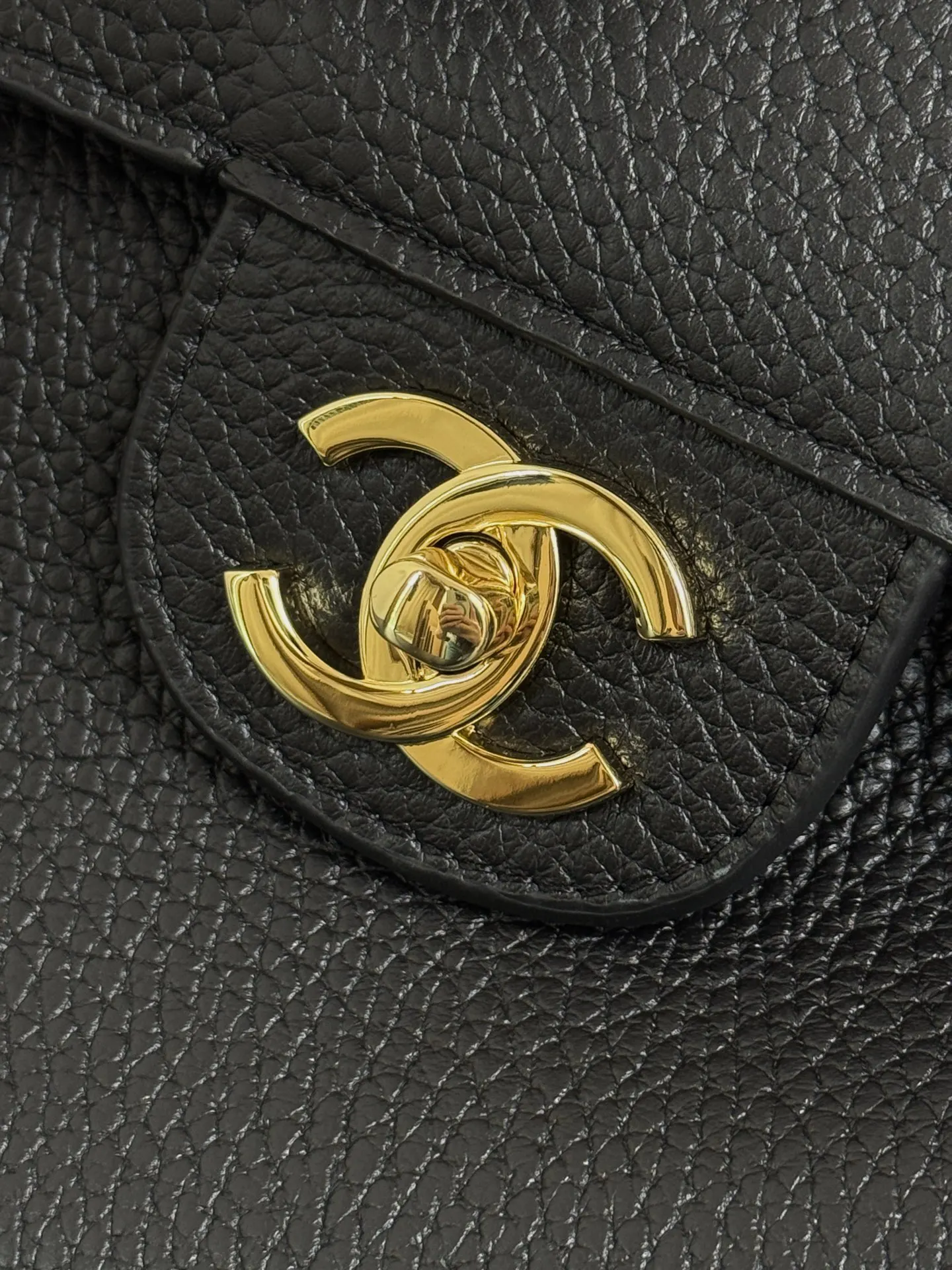 Chanel 灰色 皮革 翻盖 单肩包