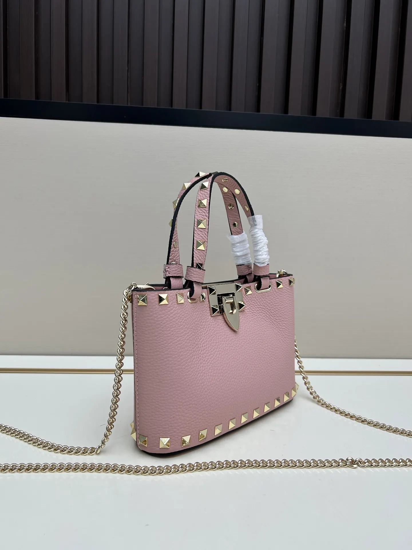 小牛皮 批 上架 VALENT链条包 精致链条款