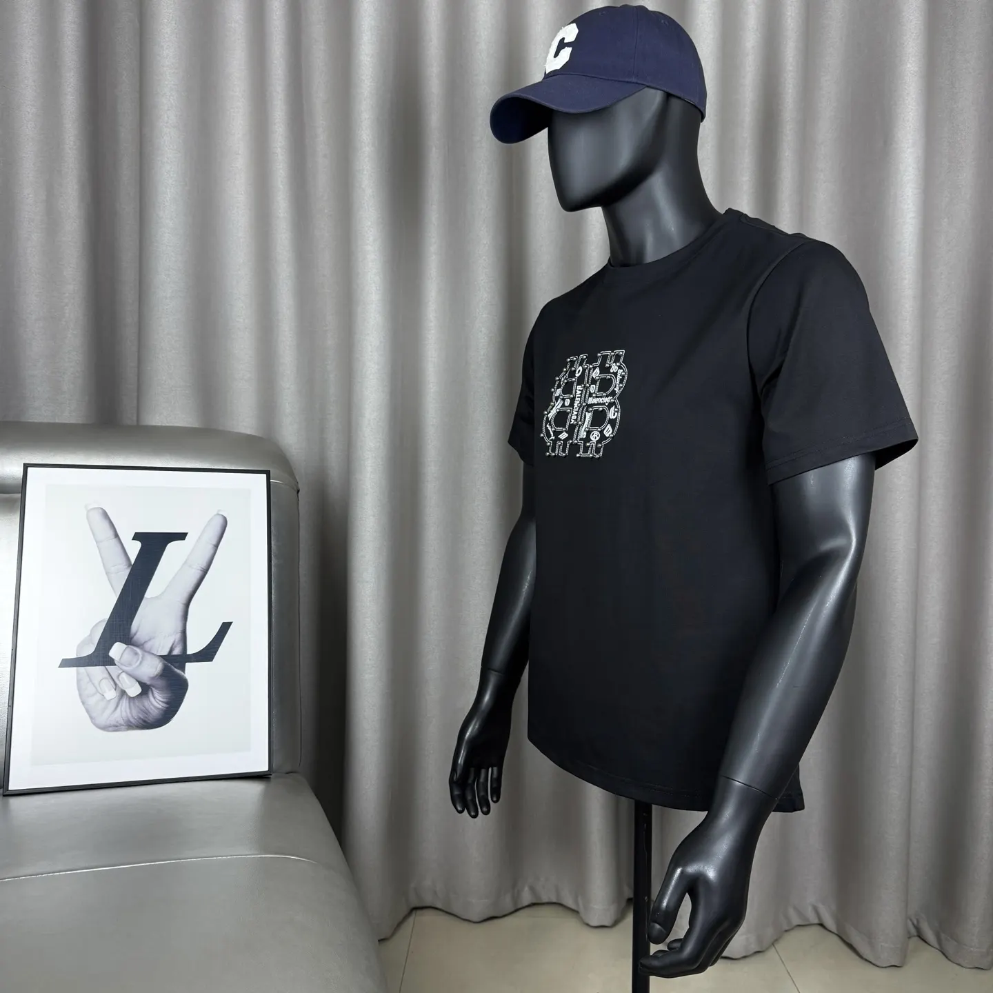 Balenciaga Black Cotton Logo Short Sleeve T-Shirt Street