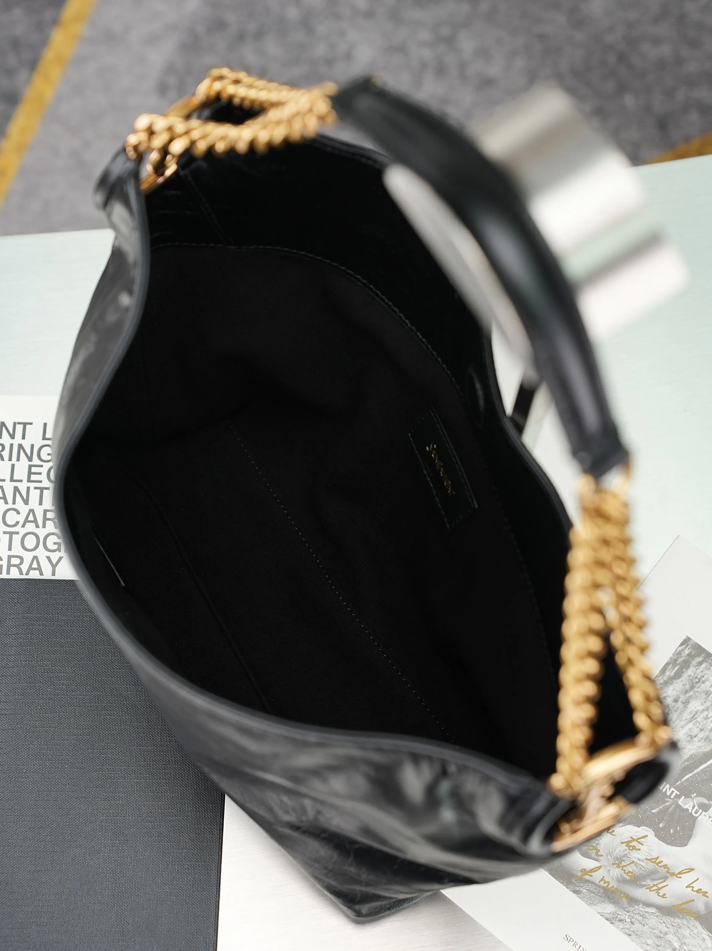 Black Hobo Shoulder Bag Vintage