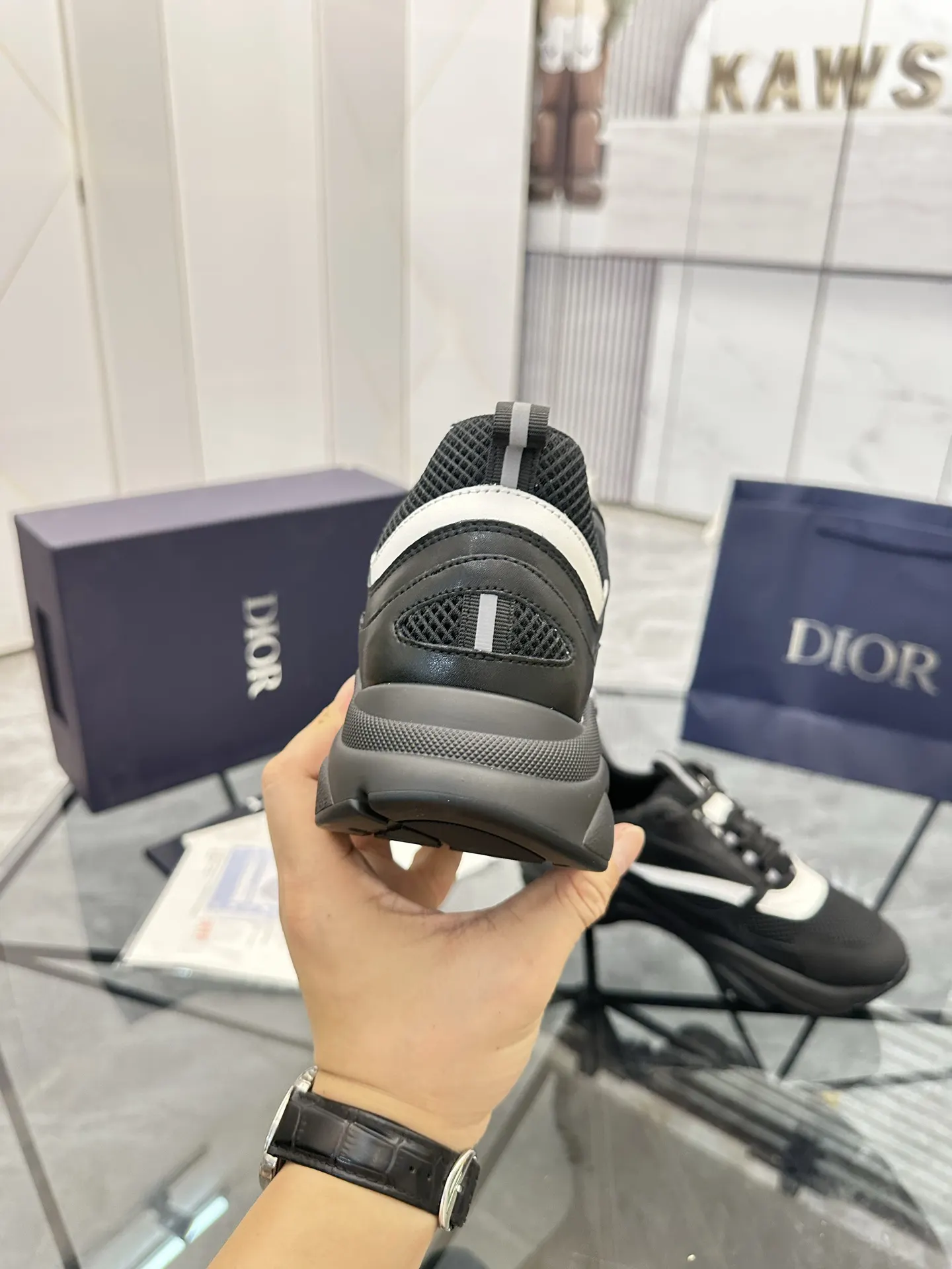 Dior B22 黑白拼色牛皮休閒鞋 經典厚底