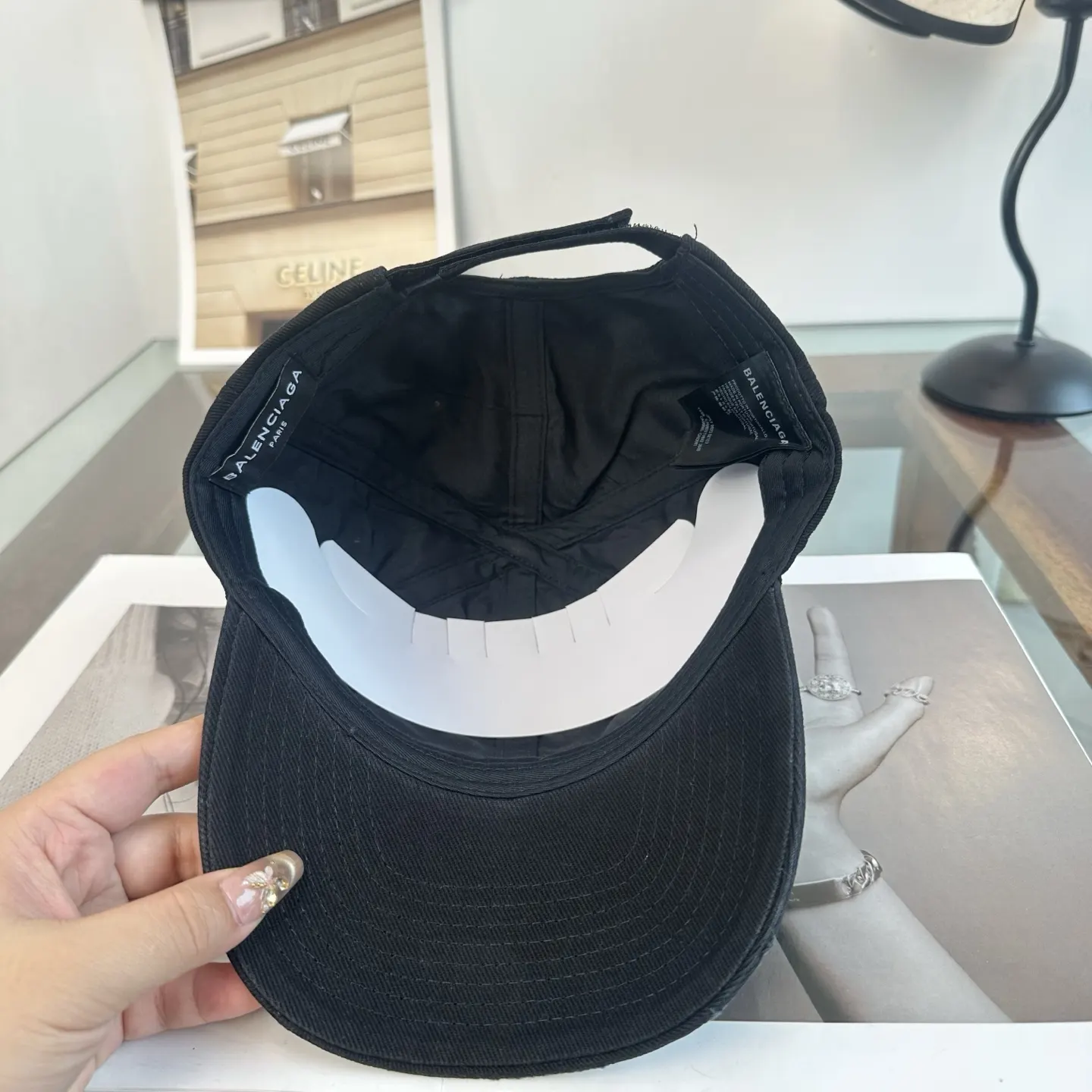 Balenciaga Baseball Cap Logo